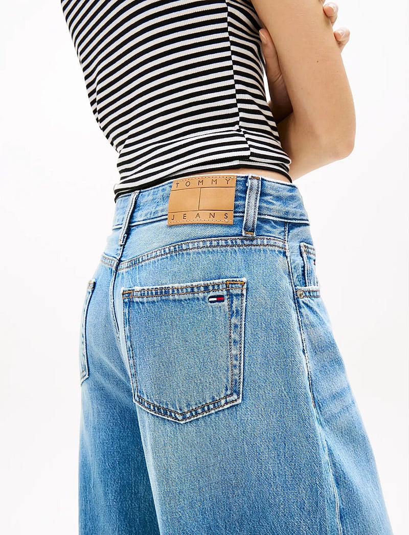 Tommy Jeans - JEANIE BALLOON BJ5032 - barrel jeans - denim medium - 4