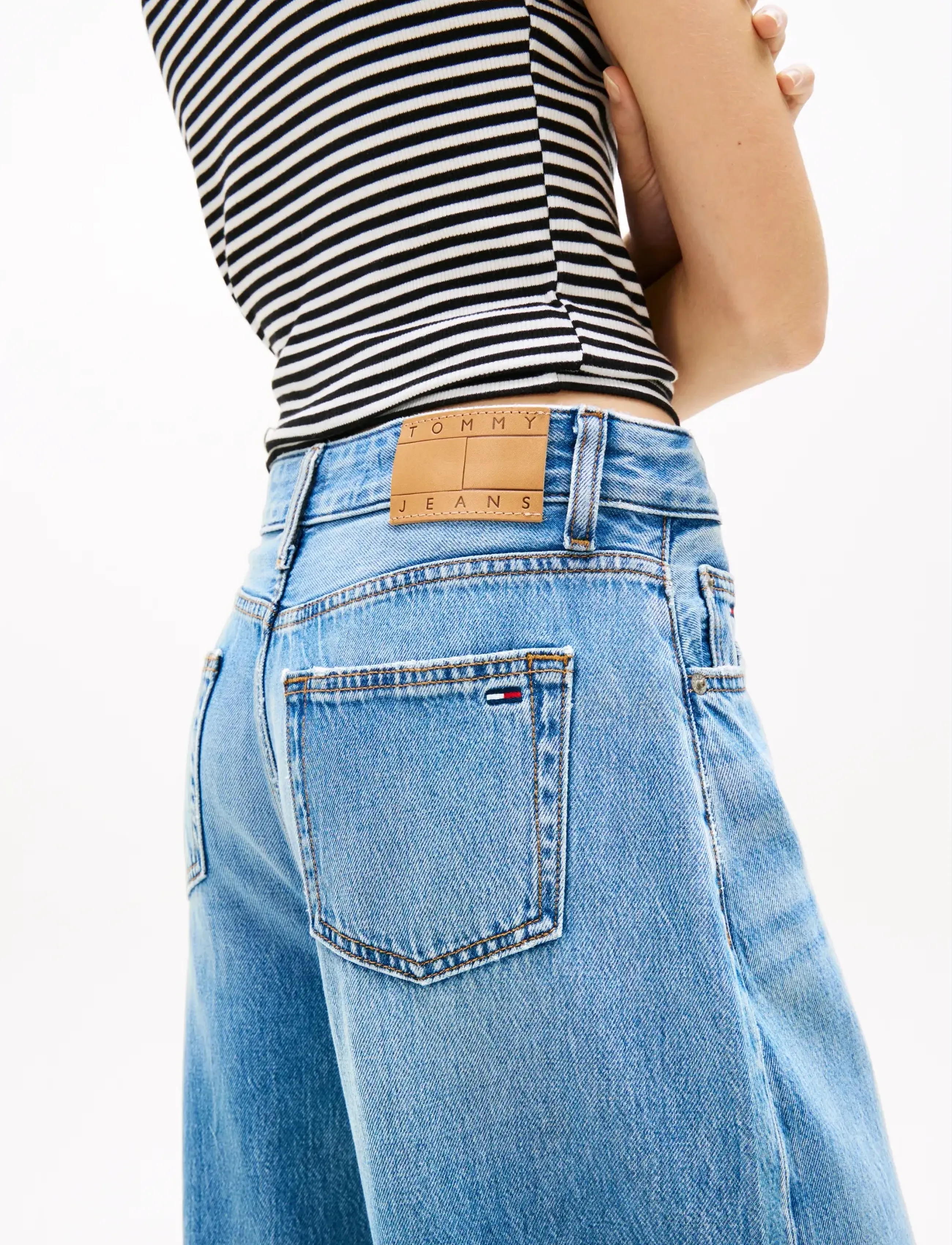Tommy Jeans - JEANIE BALLOON BJ5032 - barrel jeans - denim medium - 4