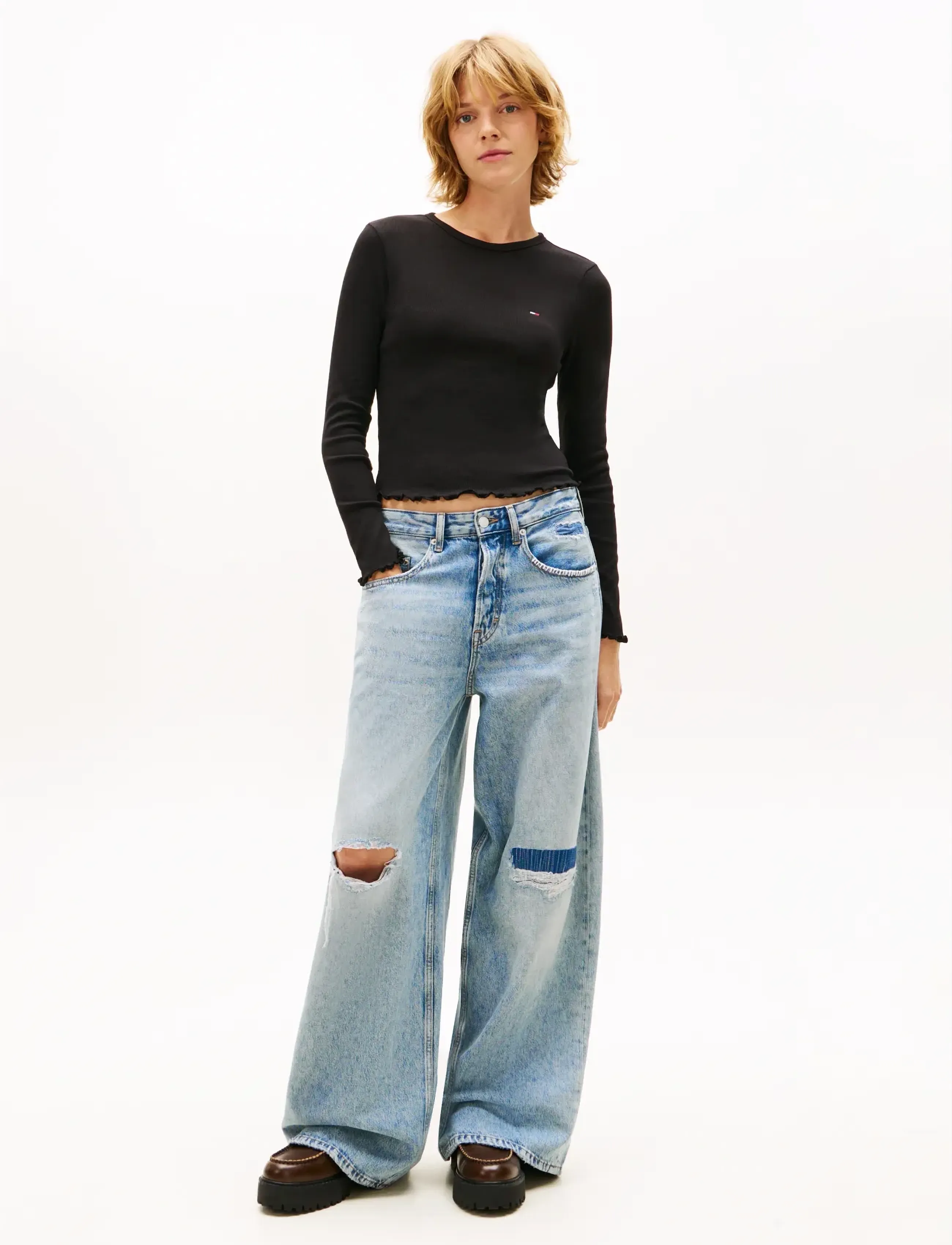 Tommy Jeans - TJW SLIM SH LETTUCE EDGE RIB LS - crop tops - black - 3