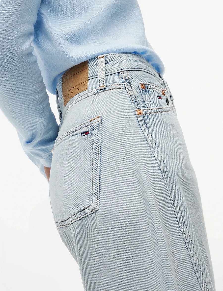 Tommy Jeans - ELLA MID BARREL CROP CBF CJ5010 - barrel jeans - denim light - 4