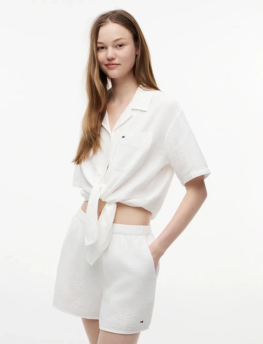 Tommy Jeans - TJW TEXTURED TIE FRONT SS SHIRT - lühikeste varrukatega särgid - ecru - 0