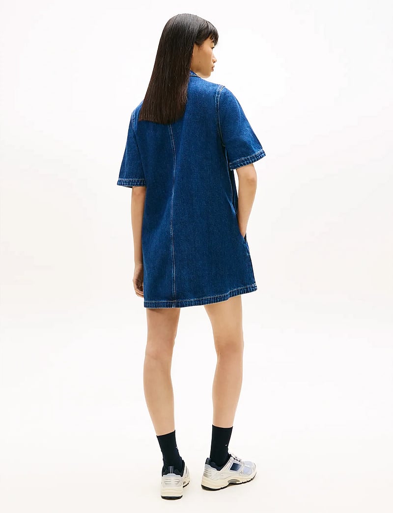 Tommy Jeans - A-LINE DRESS - skjortklänningar - denim medium - 4