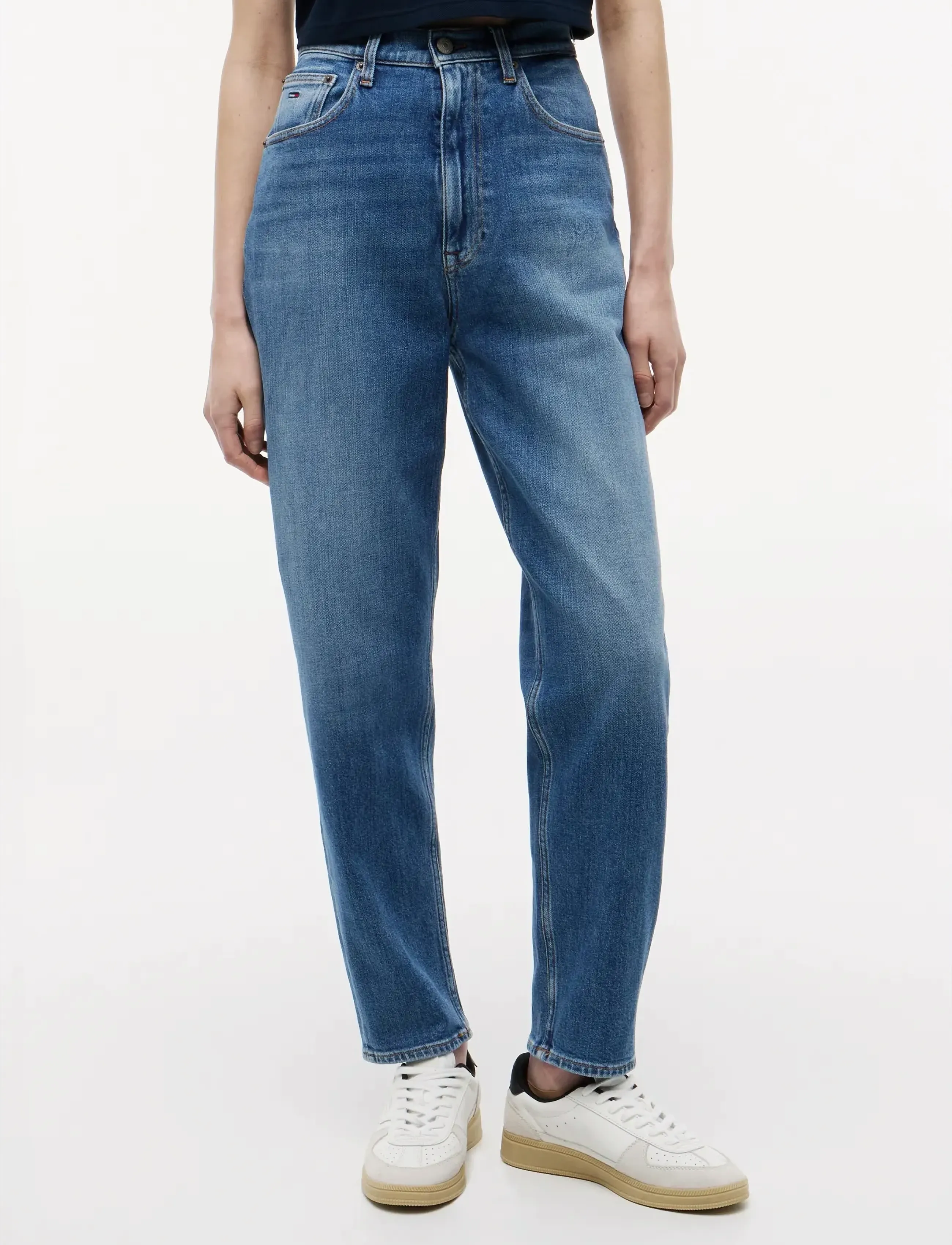 Tommy Jeans MOM JEAN UH TPR BI0134 - Uus - DENIM MEDIUM / blue