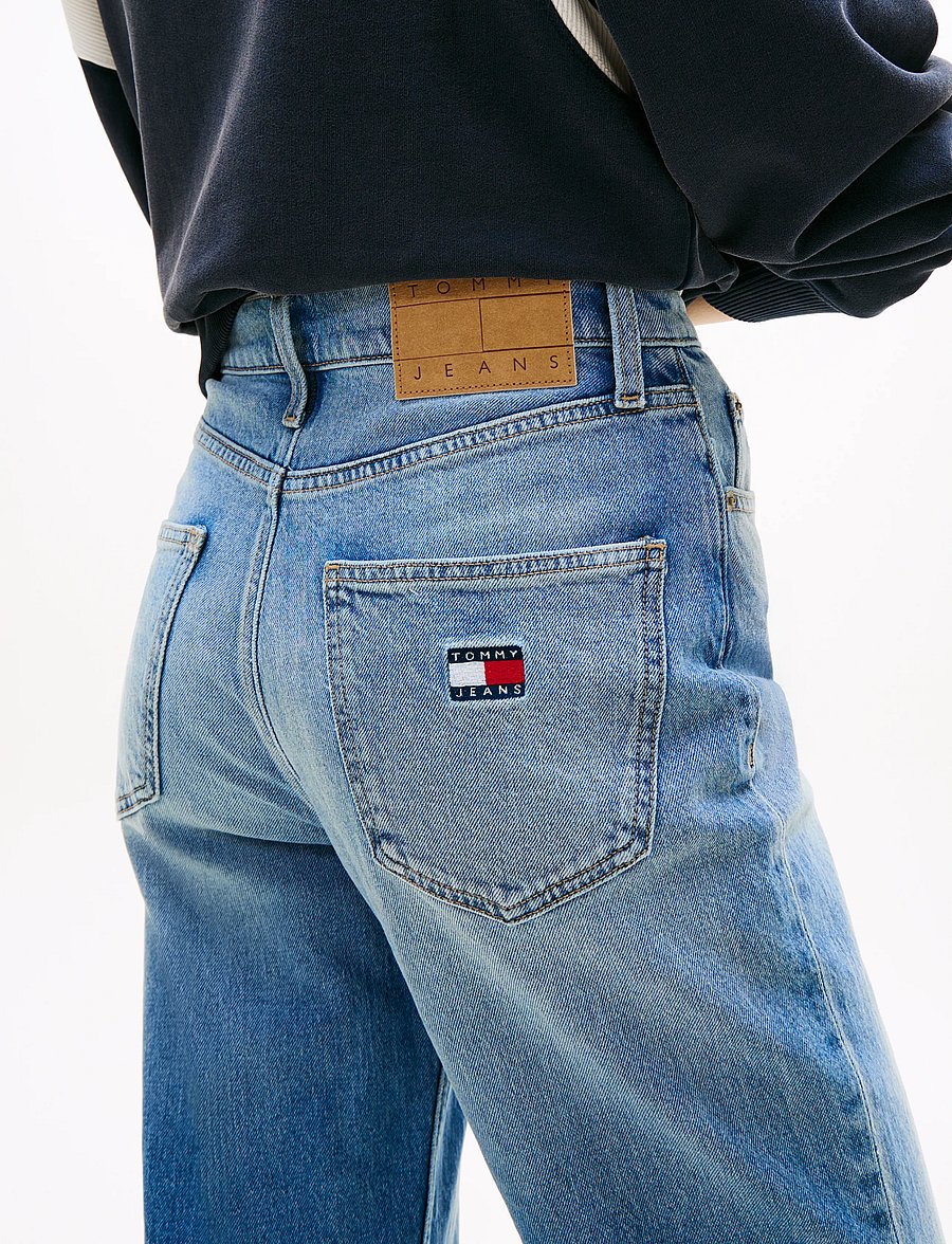 Tommy Jeans - LAYLA HIGH RISE STRAIGHT BJA138 - regular jeans - denim medium - 4