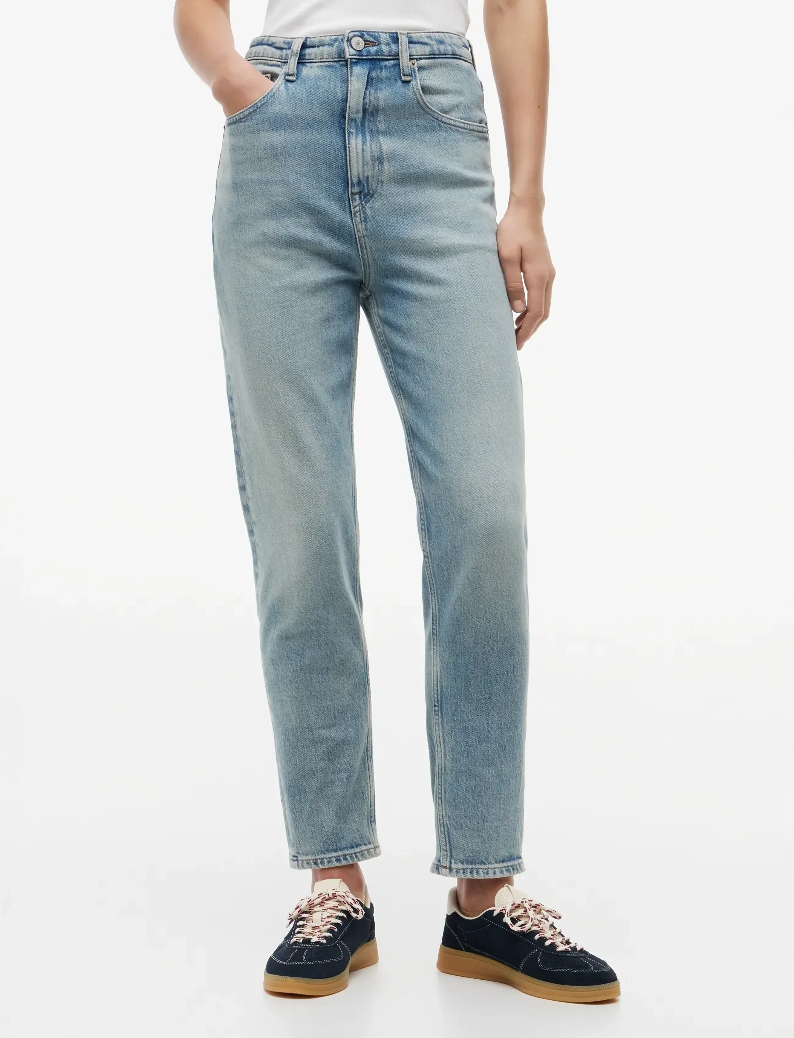 Tommy Jeans Mom Jean Uh Tpr Cj5115, 29 x 32, Blue, Jeans > Mor-Jeans, Dame