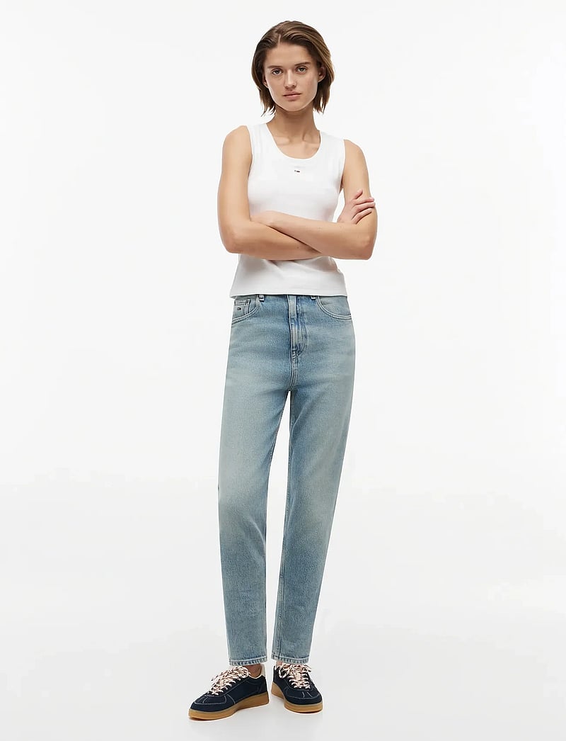 Tommy Jeans - MOM JEAN UH TPR CJ5115 - regular jeans - denim light - 3