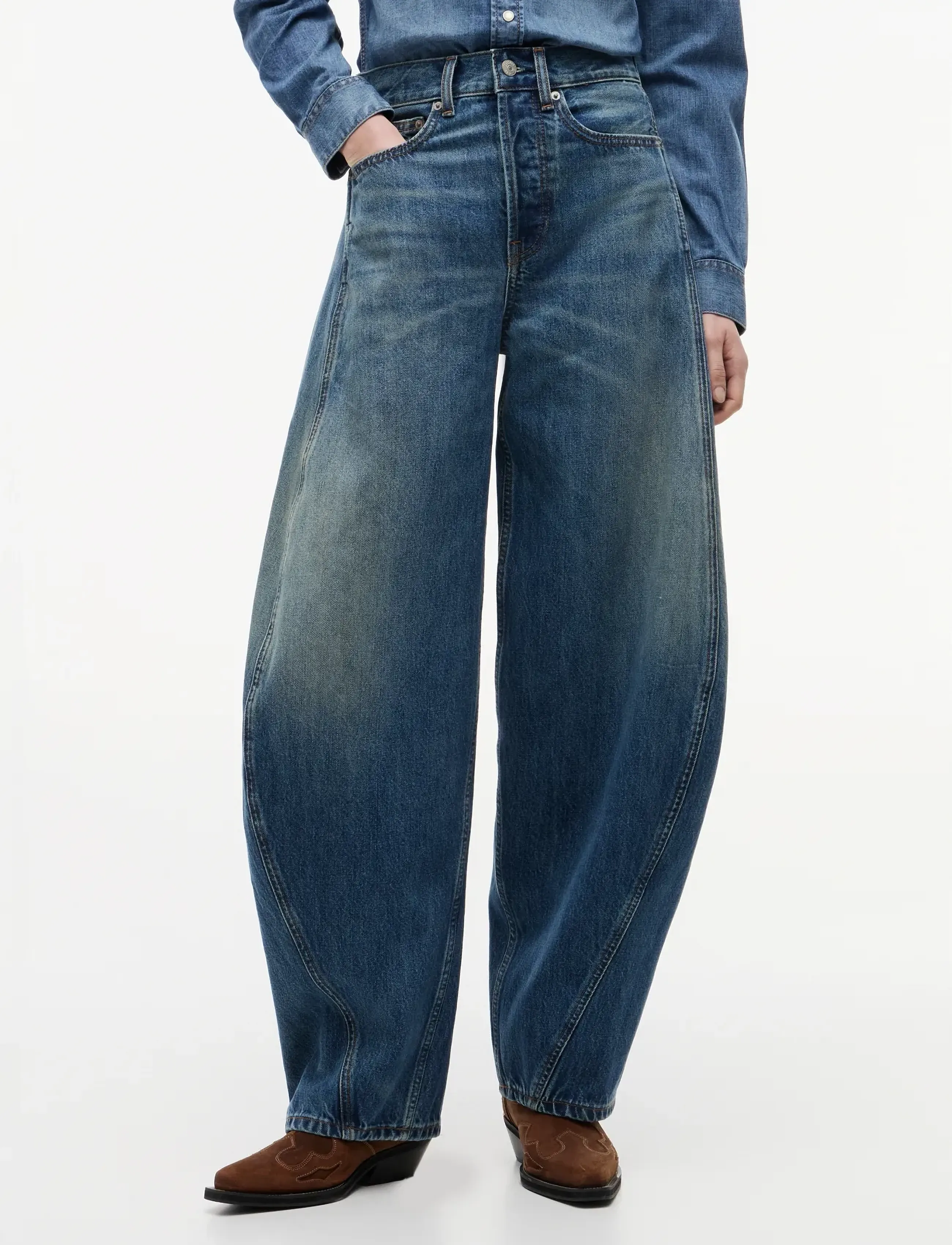 Jeans 'Twisted Seam Mid Rise Barrel' 2