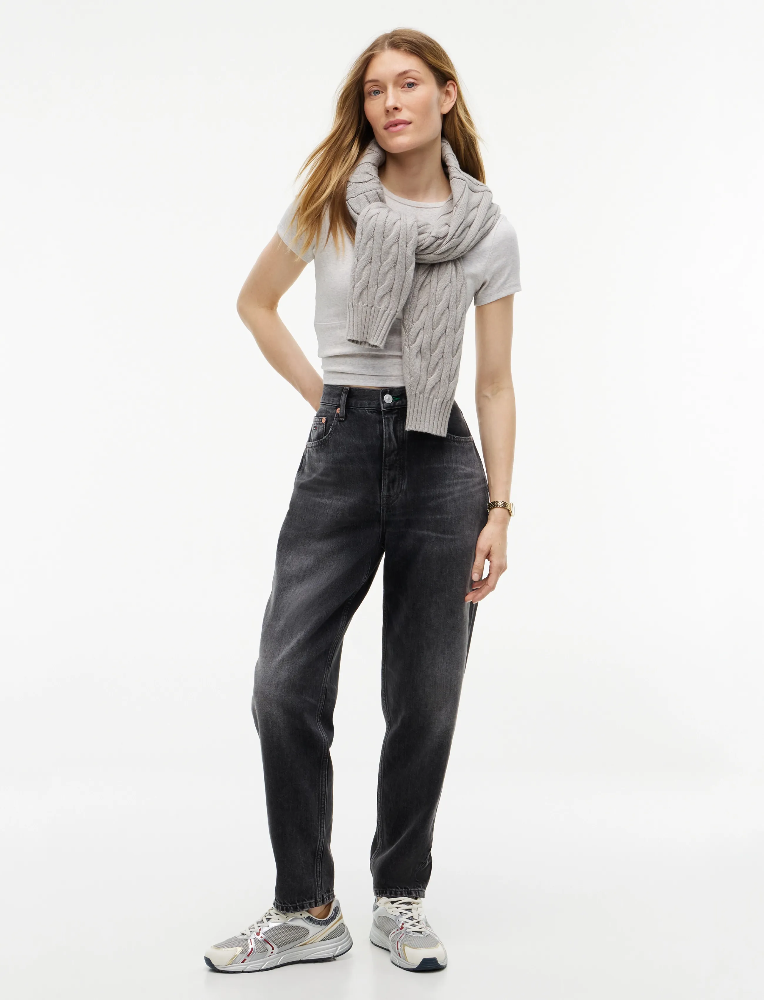 Tommy Jeans - 90S MOM HIGH TAPERED DJ6084 - regular jeans - denim black - 4