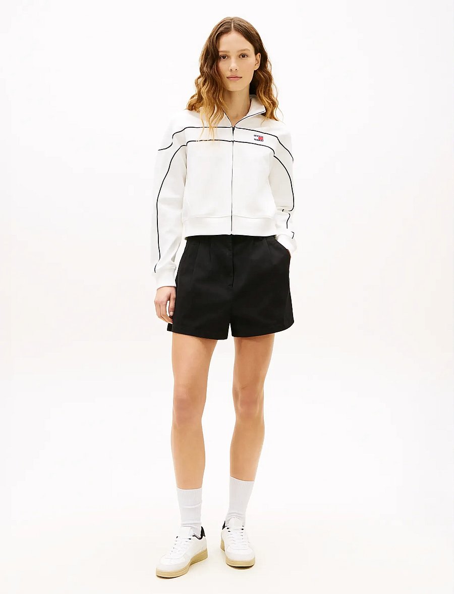 Tommy Jeans - TJW CLAIRE HR PLEATED SHORTS - lühikesed chino-püksid - black - 3