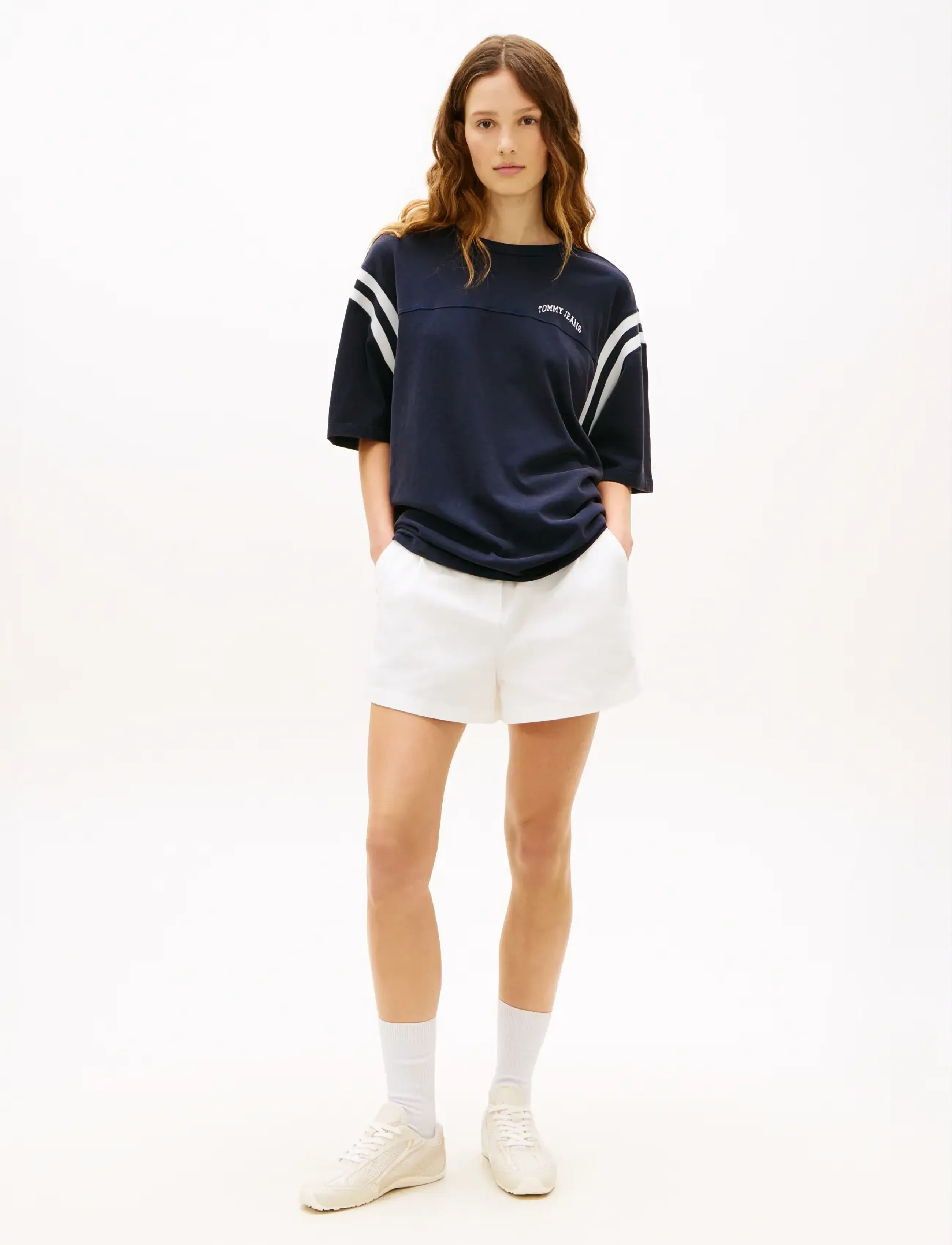 Tommy Jeans - TJW CLAIRE HR PLEATED SHORTS - chino shorts - ecru - 3