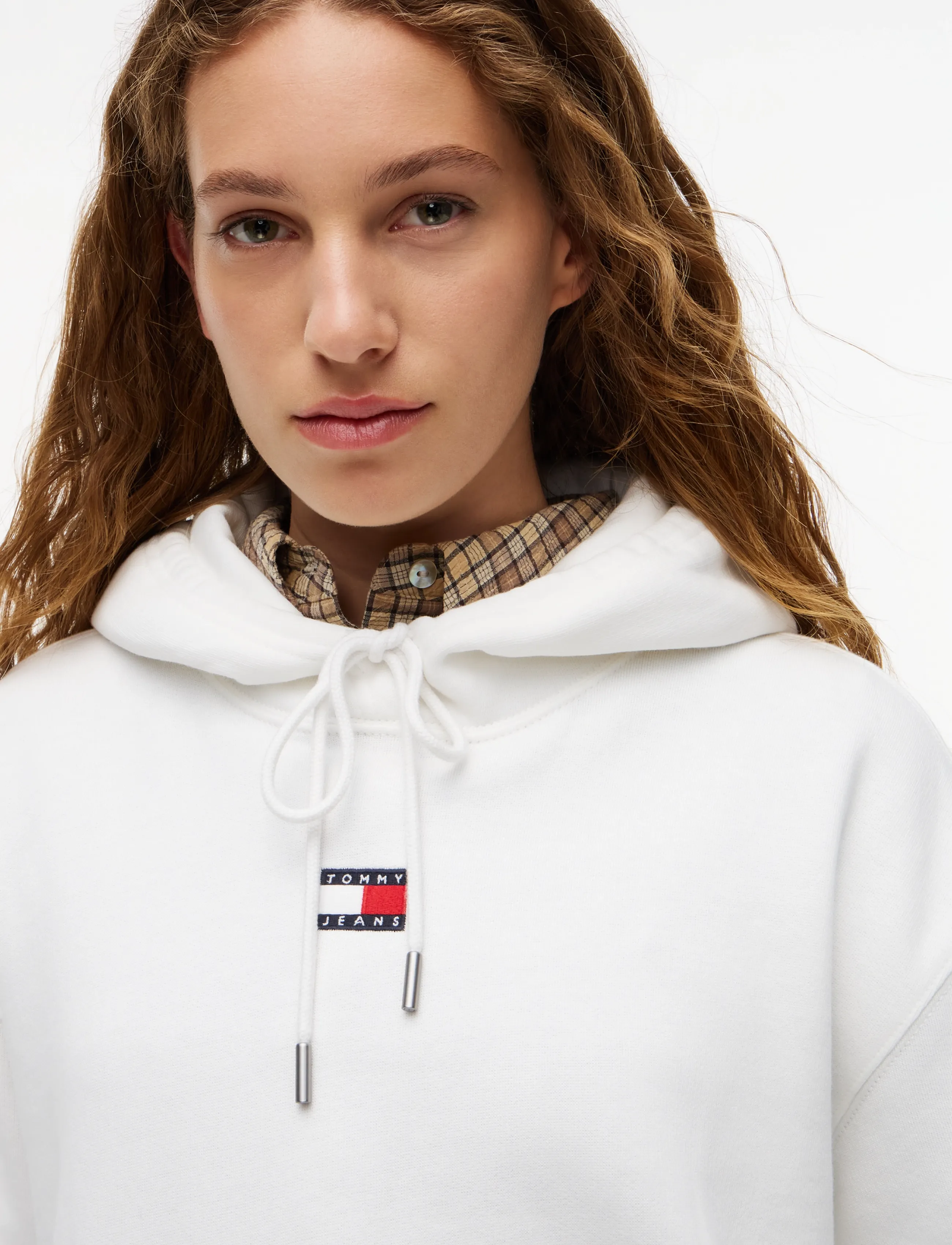 Tommy Jeans - TJW BADGE HOODIE EXT - hættetrøjer - ecru - 3