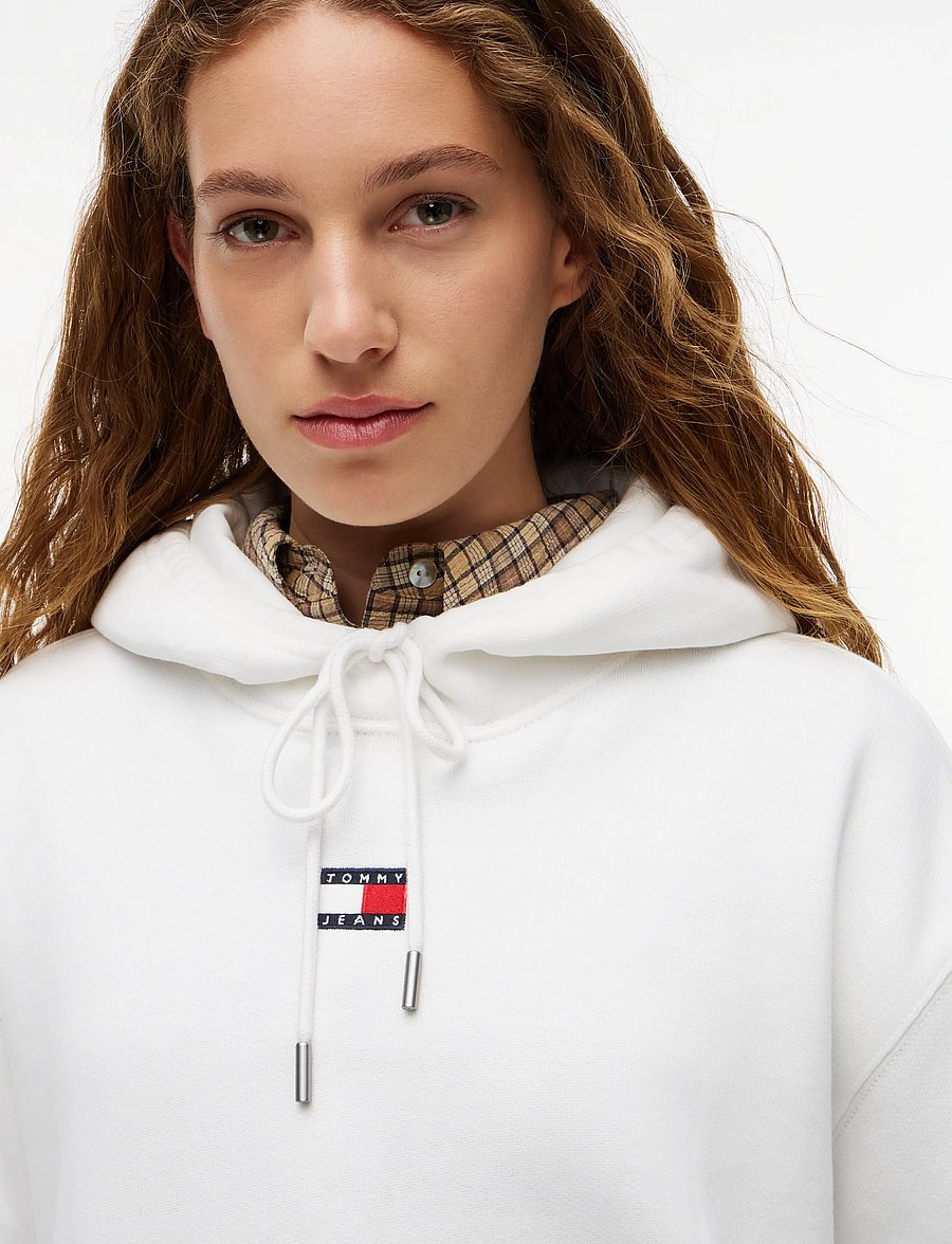 Tommy Jeans - TJW BADGE HOODIE EXT - hættetrøjer - ecru - 3