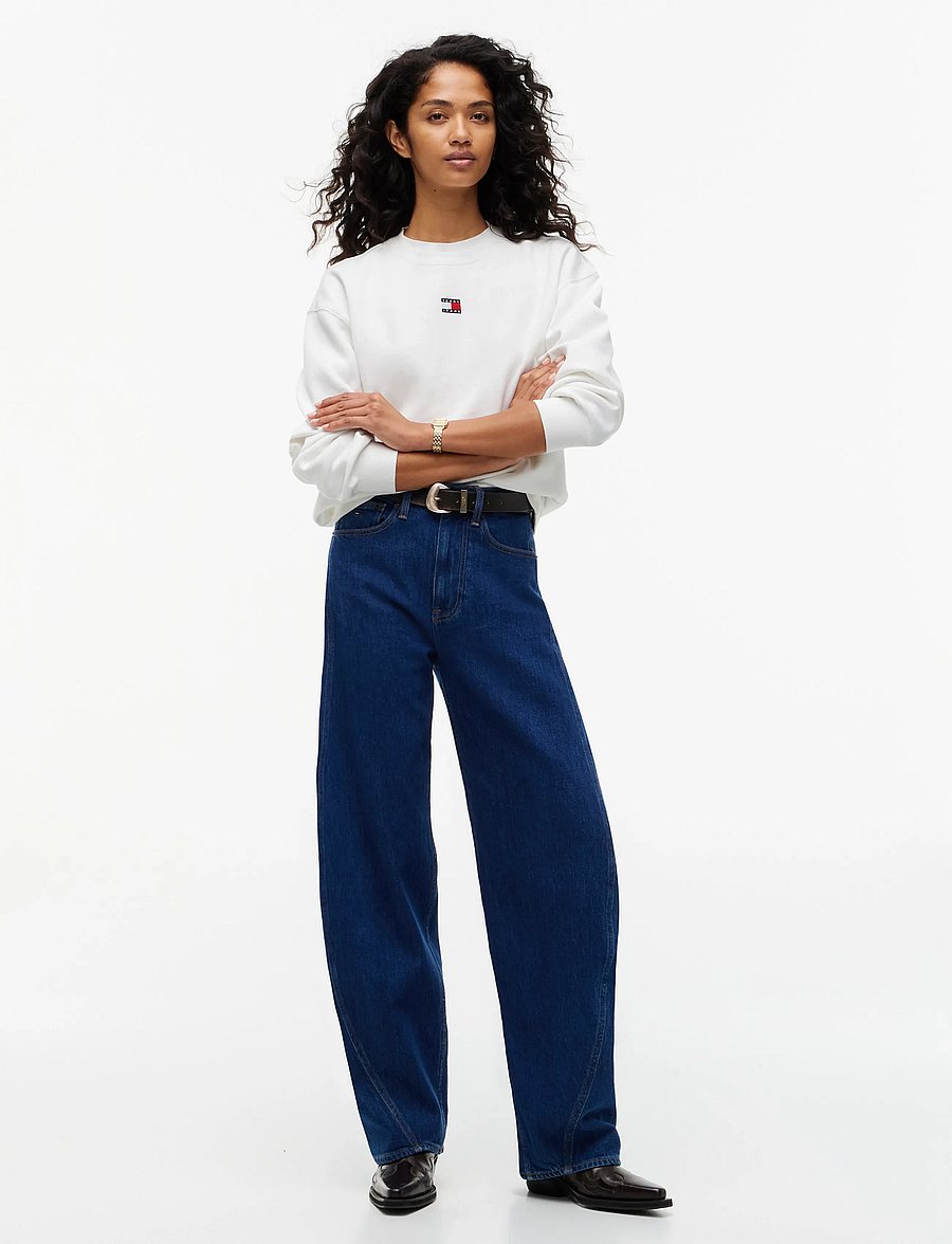 Tommy Jeans - TJW BADGE CREW EXT - sweatshirts - ecru - 4
