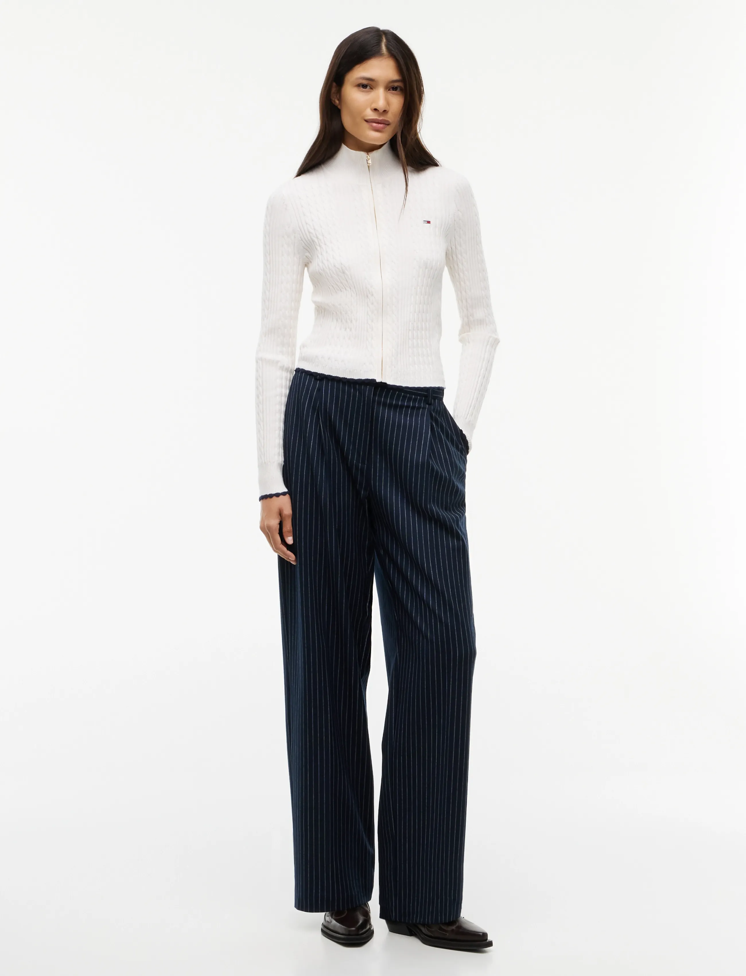 Tommy Jeans - TJW MICRO CABLE ZIPTHRU SWTR EXT - koftor - off white - 4