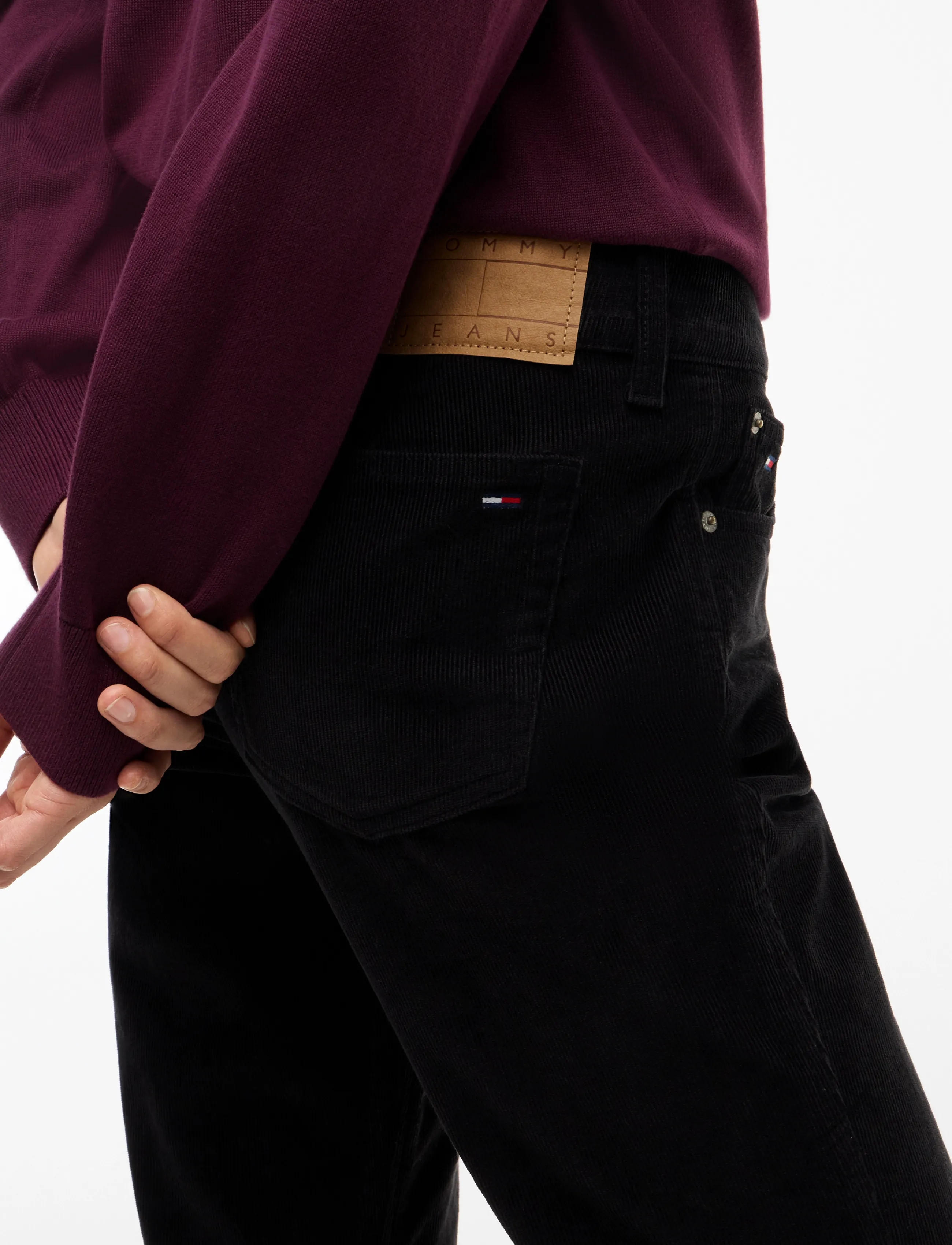 Tommy Jeans - TJW LW BOOTCUT CORD PANT - corduroy pants - black - 4