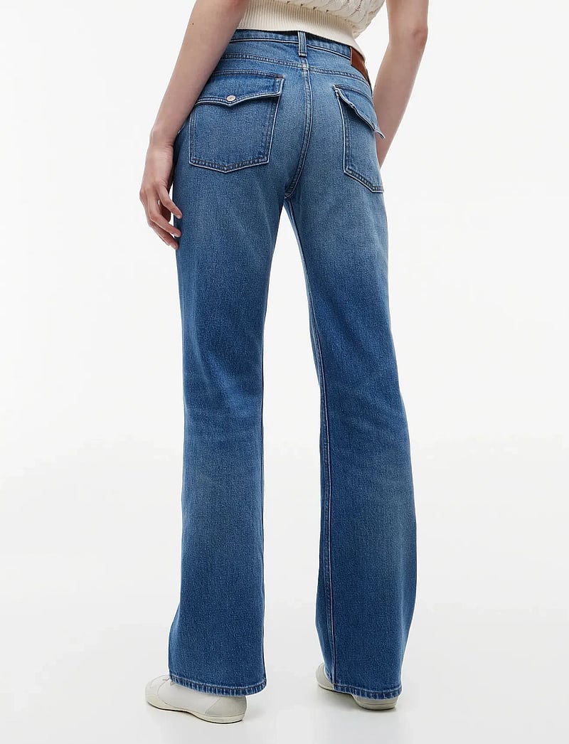 Tommy Jeans - CLEO MID BOOTCUT FLAP BJ0133 - bootcut jeans - denim medium - 2