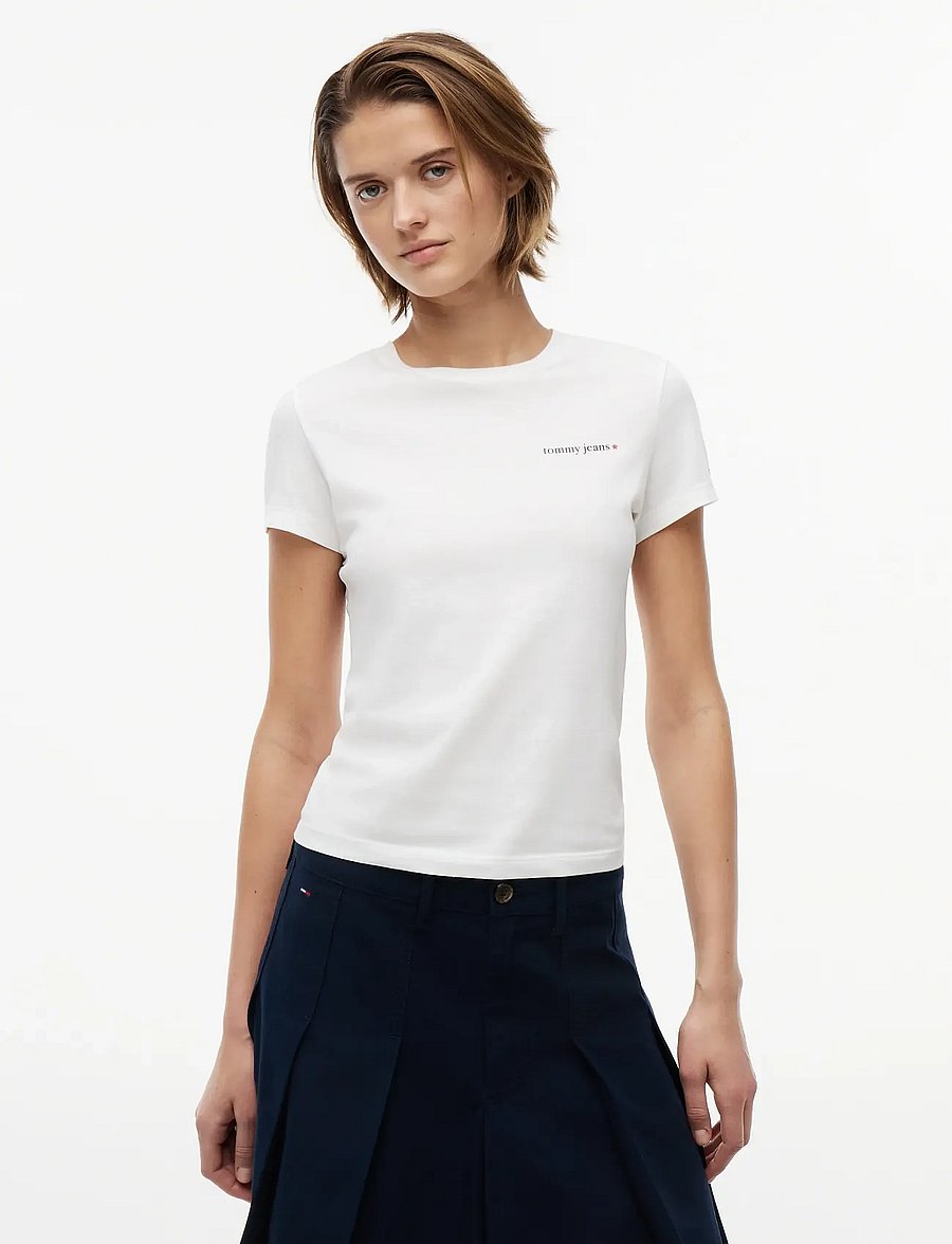 Tommy Jeans - TJW SLIM ESS LOGO 1 SS TEE EXT - t-shirts - ecru - 0