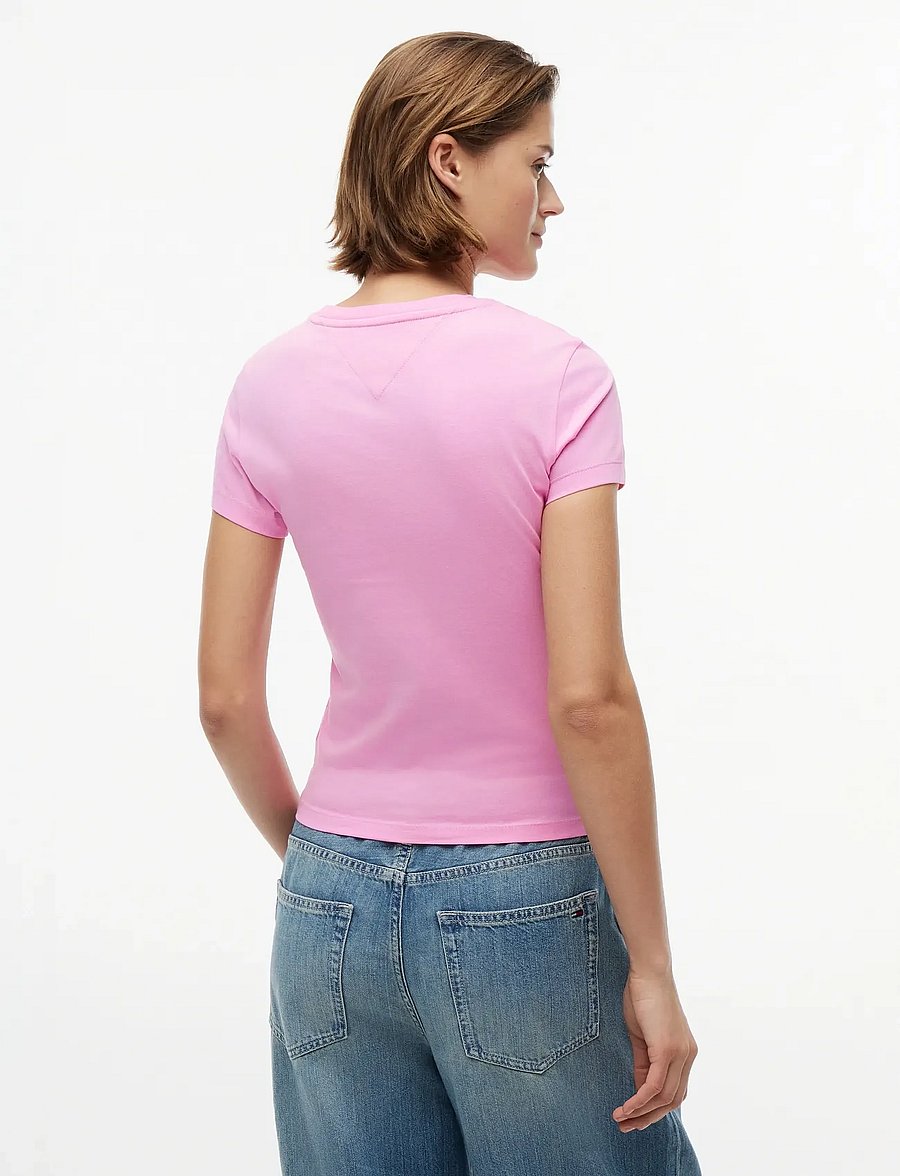 Tommy Jeans - TJW SLIM ESS LOGO 1 SS TEE EXT - t-shirts - pink daisy - 2