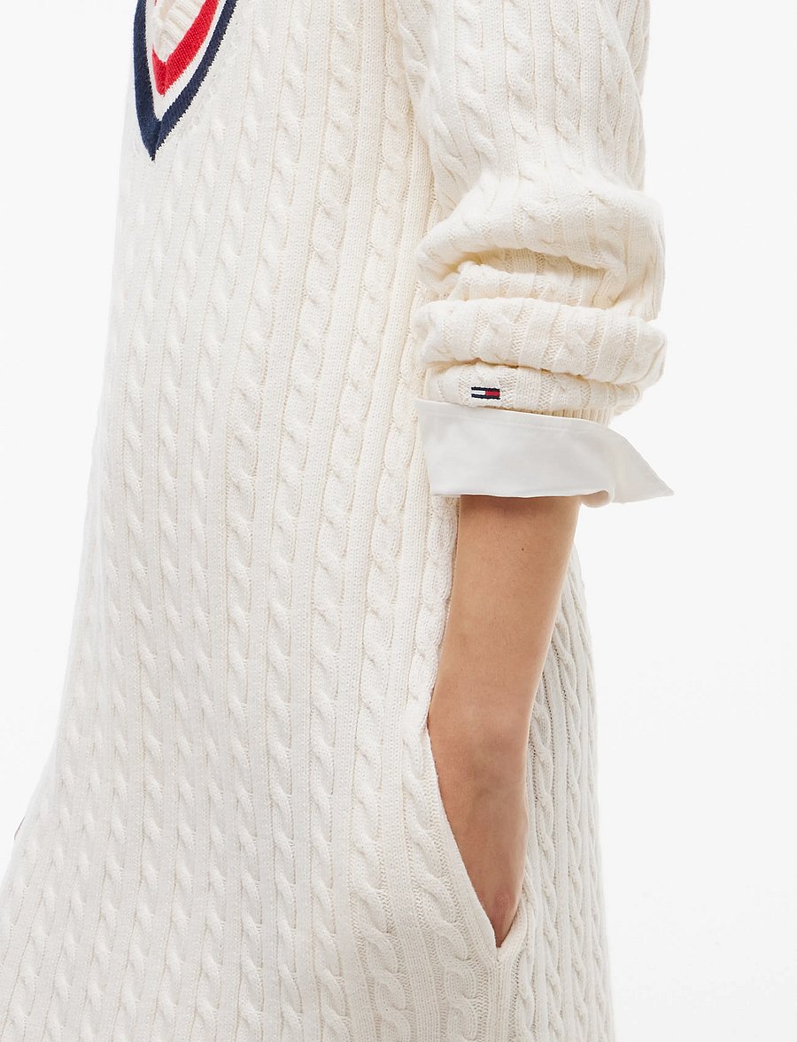 Tommy Jeans - TJW CABLE RWB SWEATER DRESS EXT - knitted dresses - off white - 3