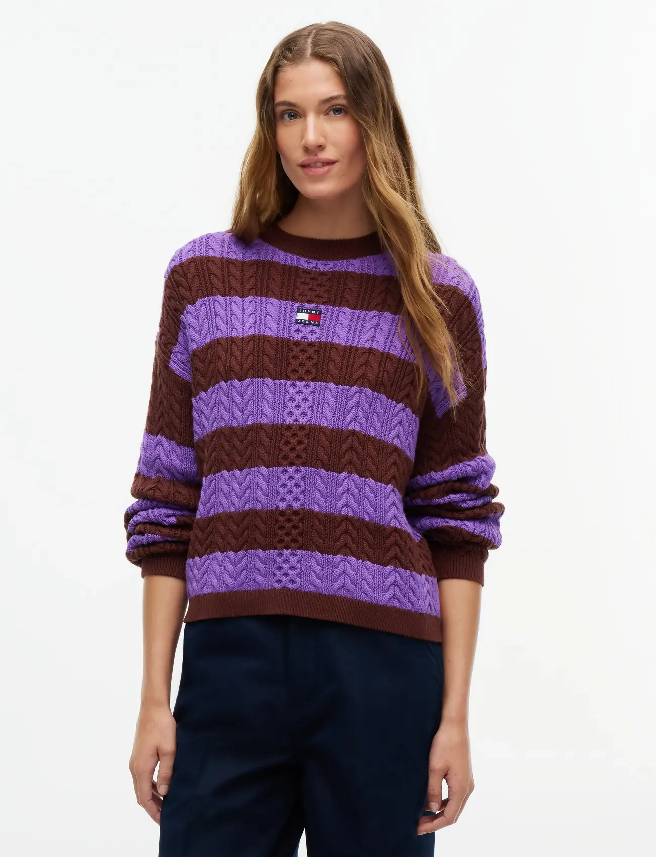 Tommy Jeans TJW CABLE CREW NECK SWEATER EXT - Tommy Jeans - PURE BROWN   PREPPY LILAC STRIPE / brown