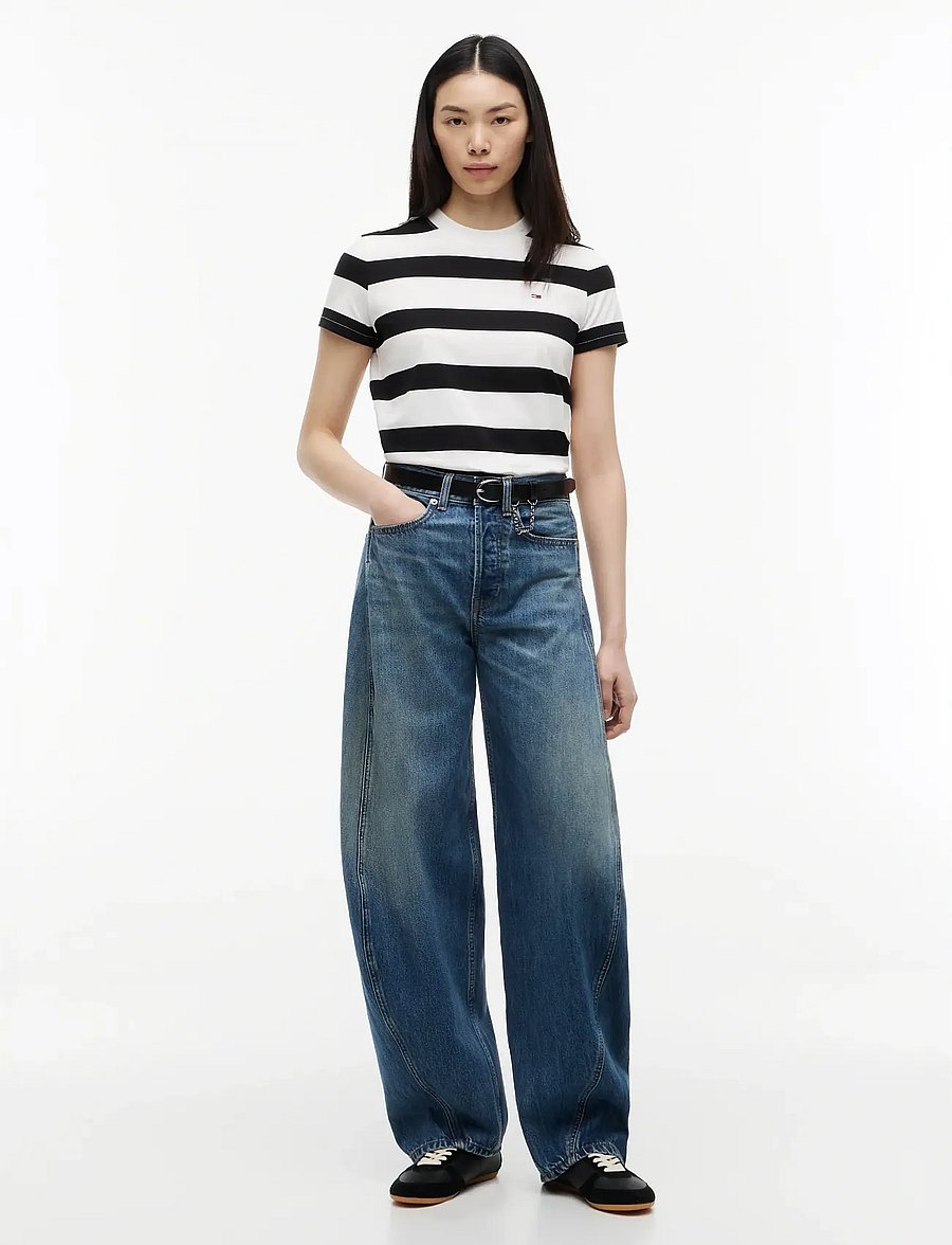 Tommy Jeans - TJW REG S FLAG JERSEY SS TEE EXT - t-shirts - black stripe - 4