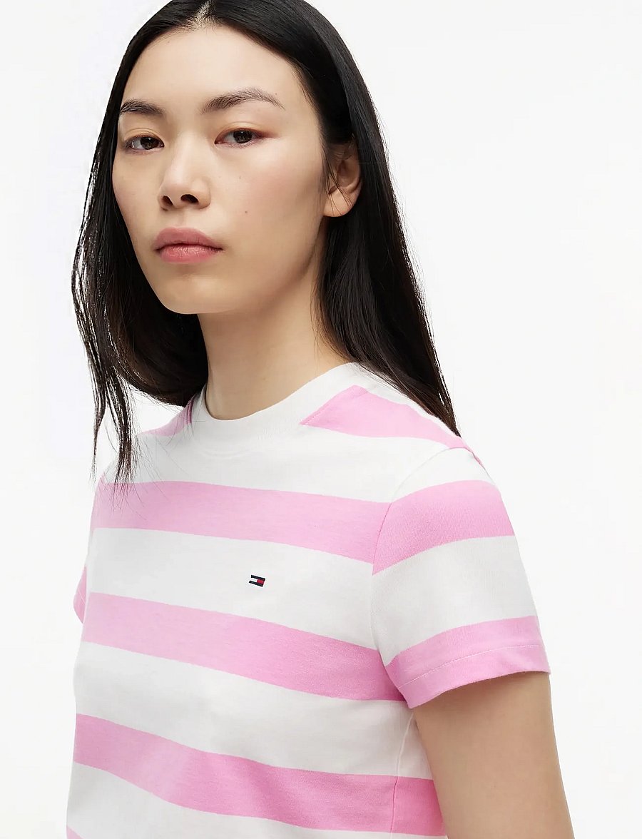 Tommy Jeans - TJW REG S FLAG JERSEY SS TEE EXT - t-särgid - pink daisy stripe - 3