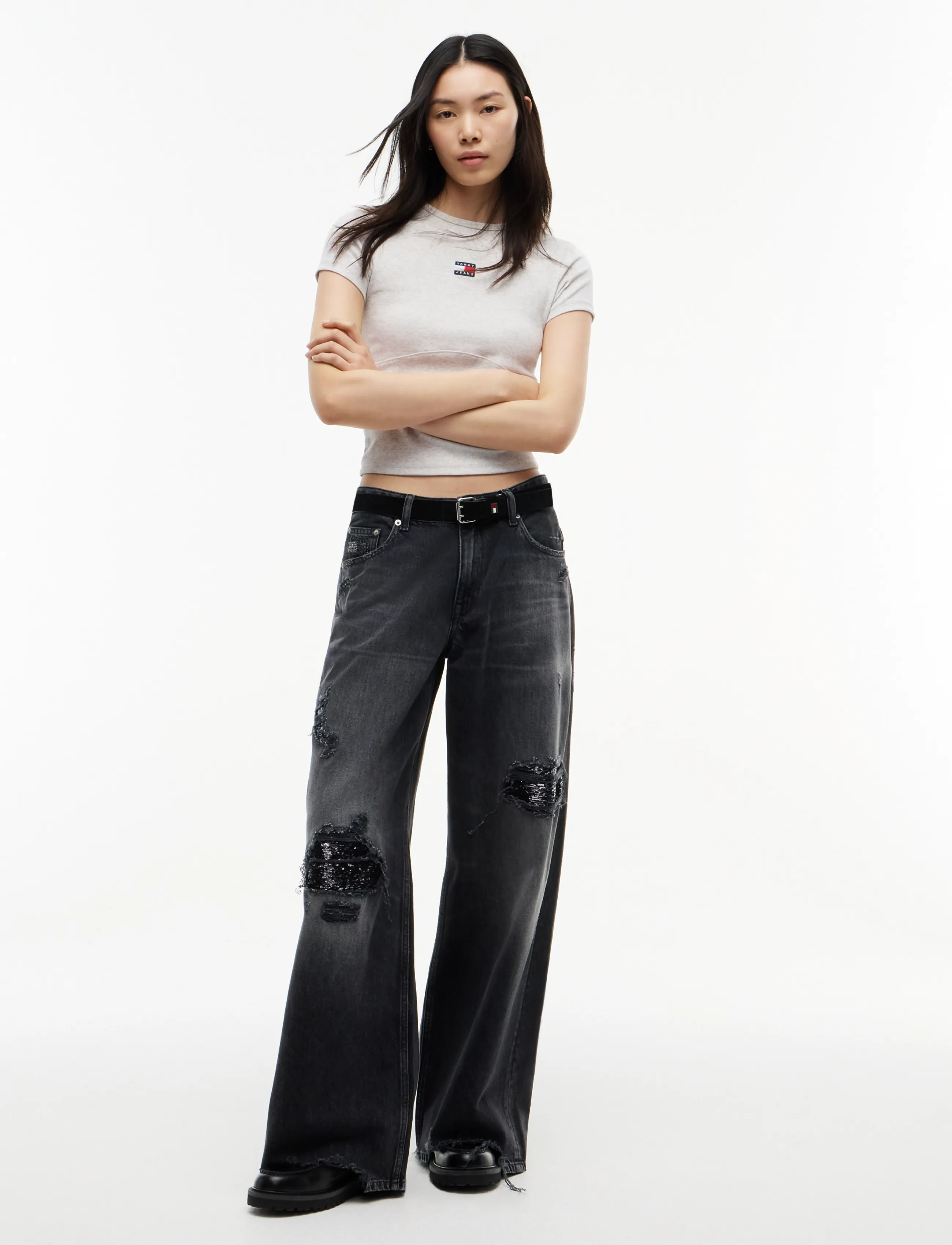 Tommy Jeans - DAISY  LOW RISE LOOSE DJ2083 - vida jeans - denim black - 4