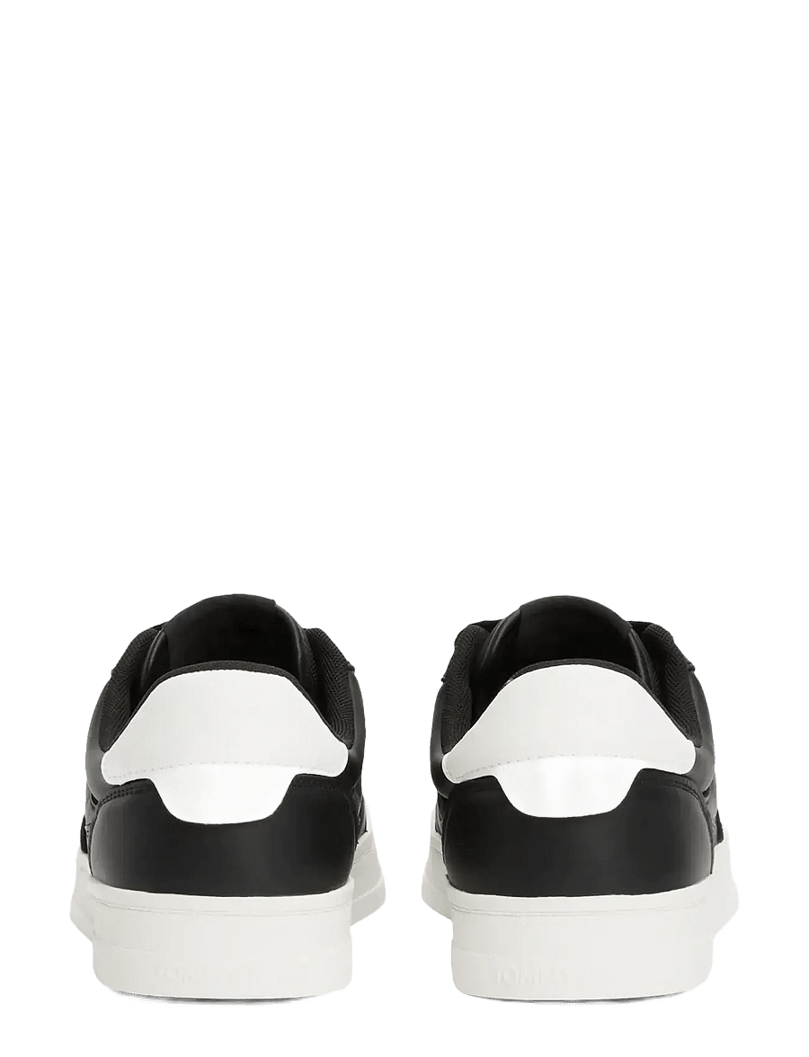Tommy Jeans - TJM THE GREENWICH NEW ESS - low tops - black - 2