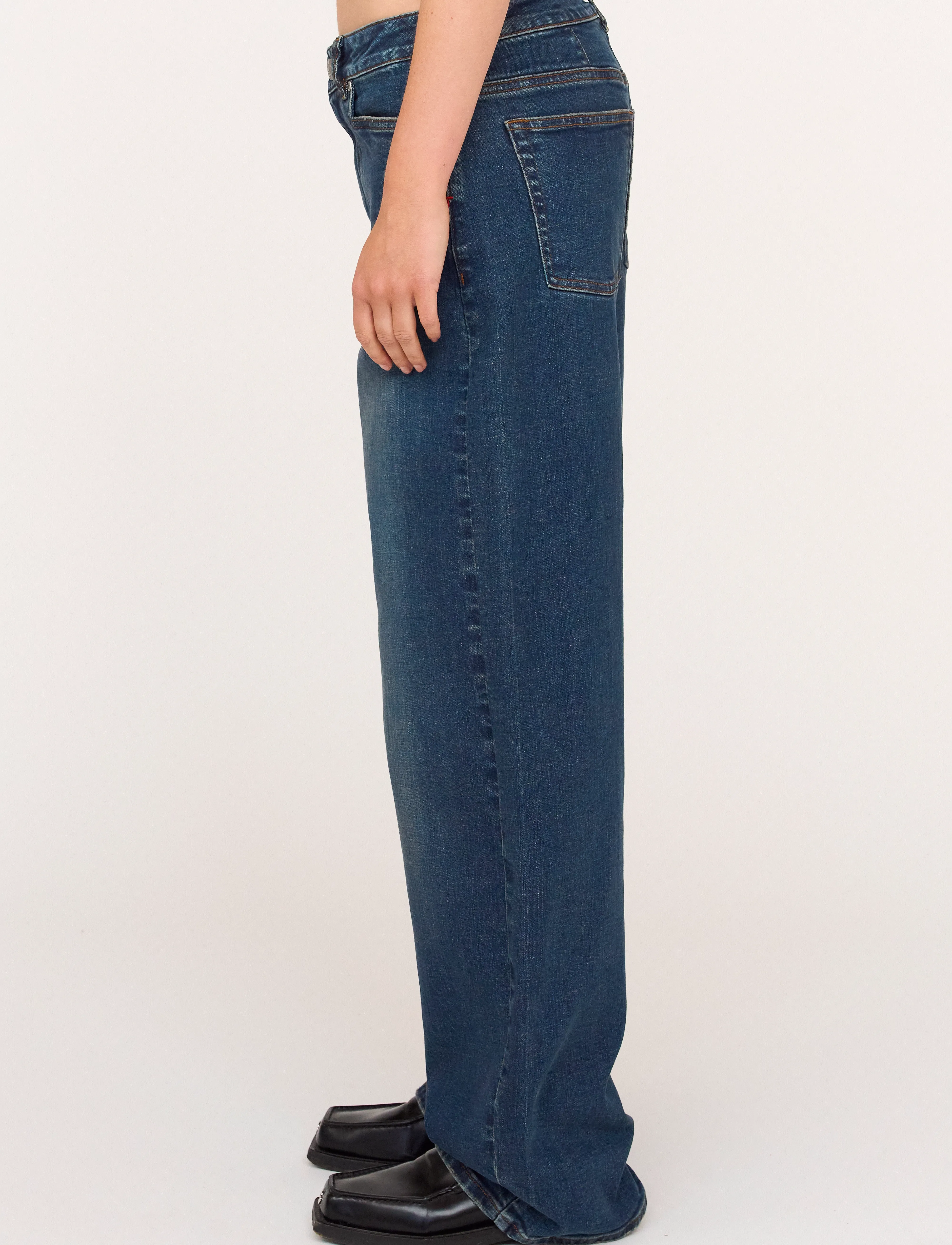 Tomorrow - TRW-Kaia Slung Jeans Wash Riverside - brede jeans - denim blue - 3