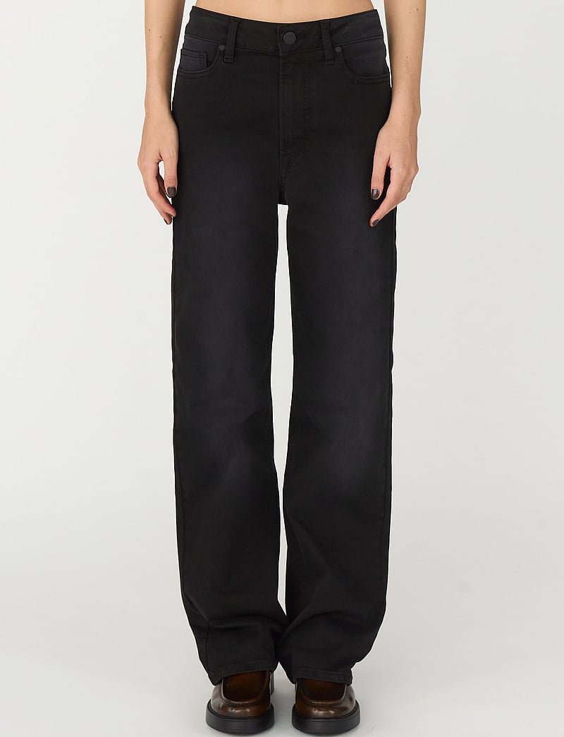 Tomorrow - TRW-Brown Jeans Newark Black - straight jeans - black - 2