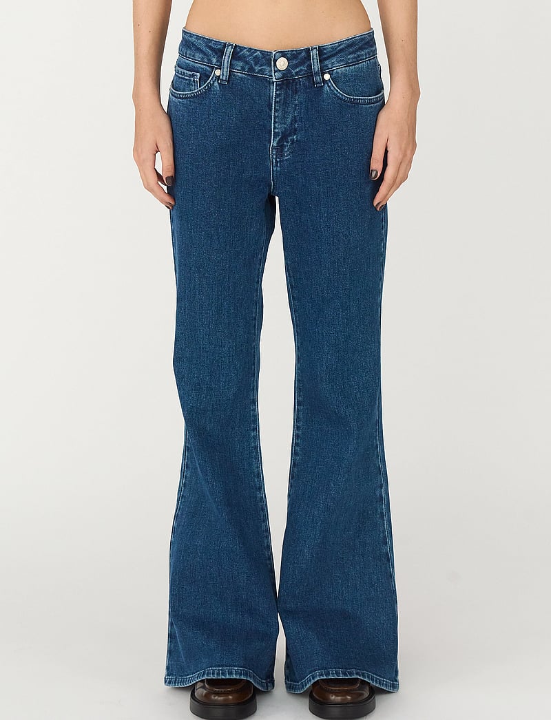 Tomorrow - TRW-Jenna Jeans Wash Dark Iowa - alt eriti laia säärega teksad - denim blue - 3