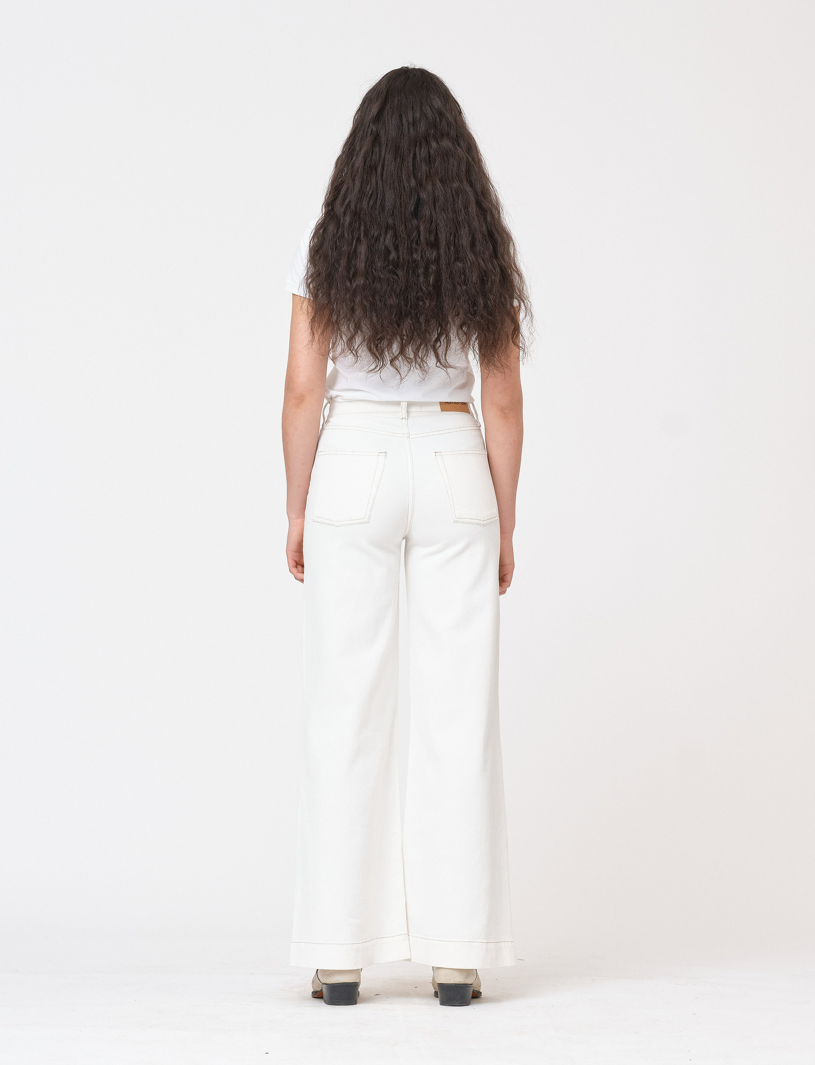 Tomorrow - Kersee HW flare jeans Ecru - flared jeans - ecru - 4
