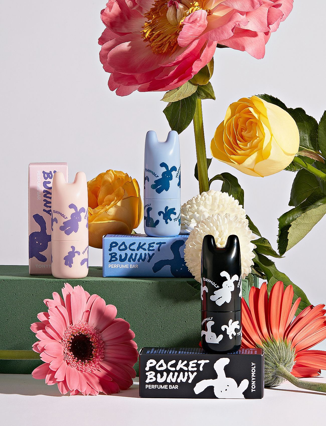 Tonymoly - TONYMOLY Pocket Bunny Perfume Bar 02 Cuty Bunny 9ml - till honom  - clear - 2