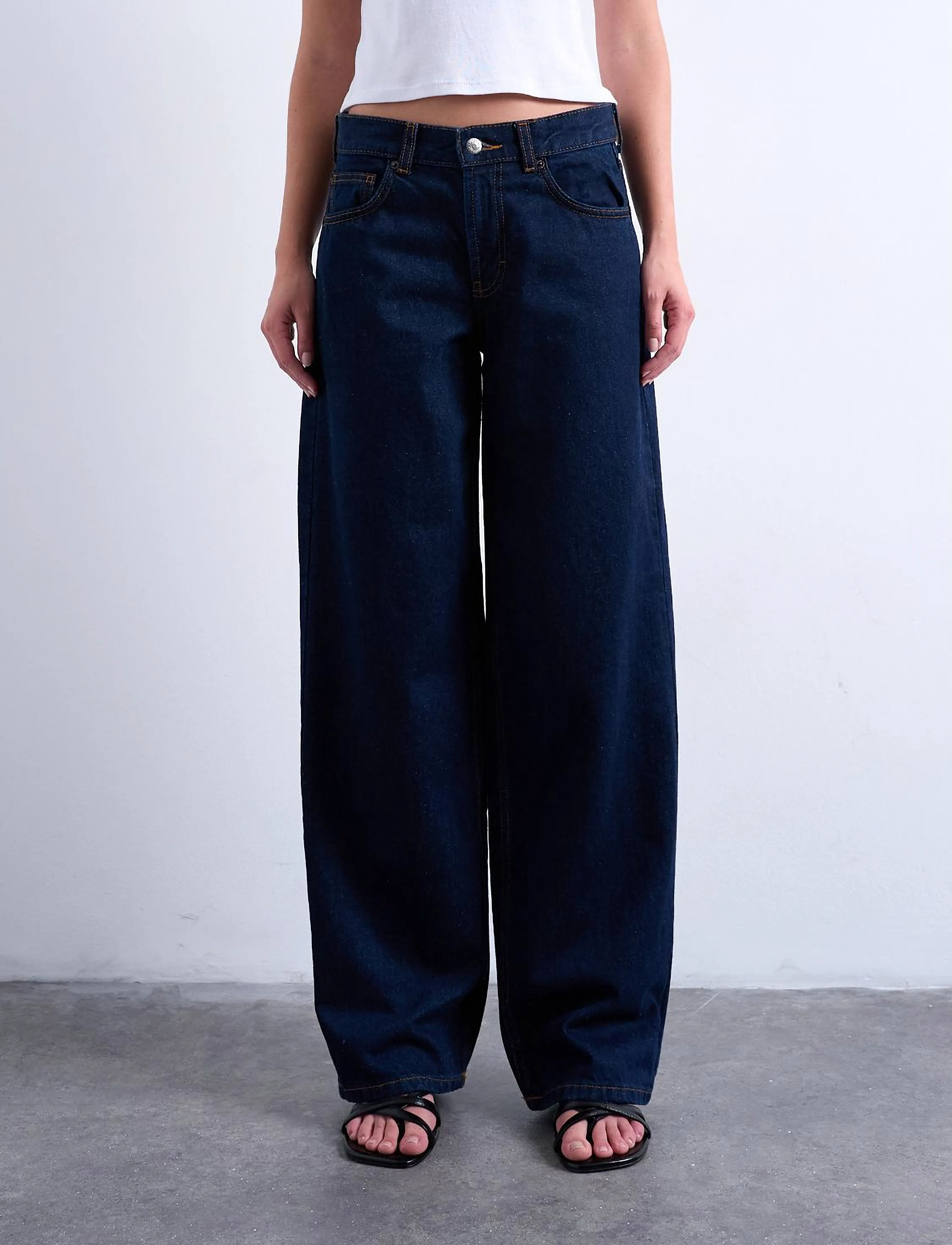 Topshop - TSCINCH LR WIDE DNM JEANS DB NOOS - wide leg jeans - dark blue denim - 3