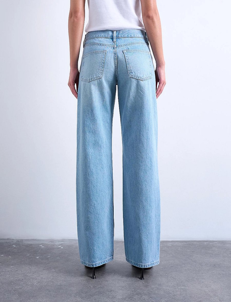 Topshop - TSEMBER LR WIDE DNM JEANS LB NOOS - hosen mit weitem bein - light blue denim - 3