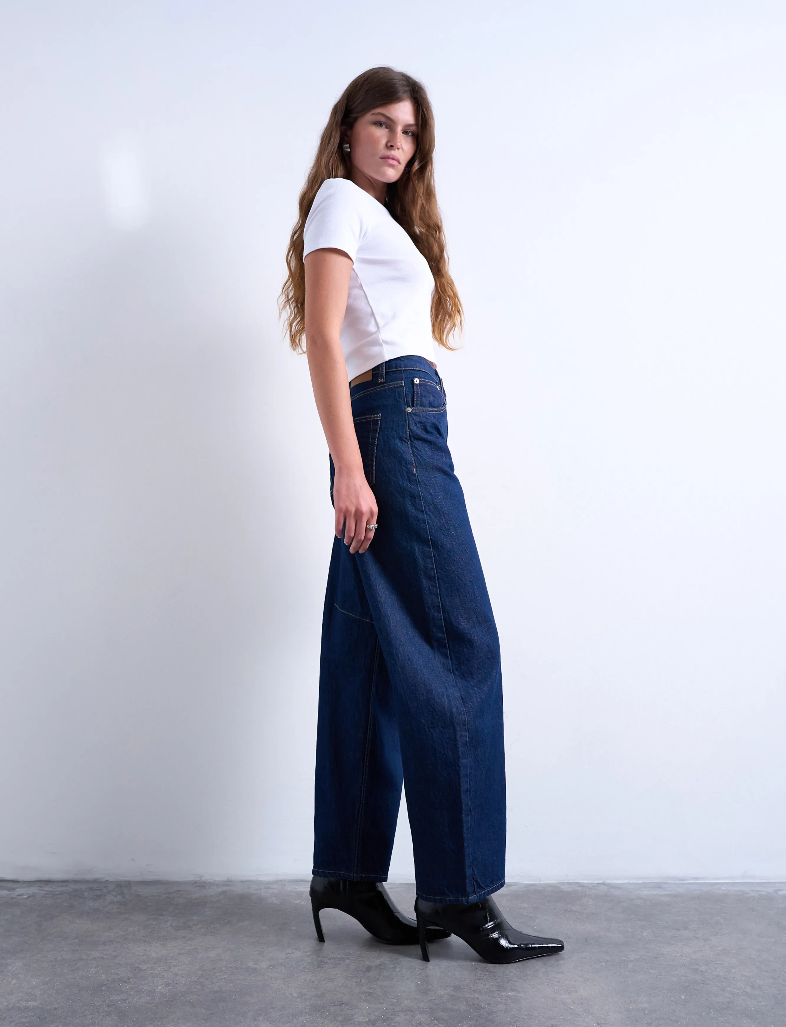 Topshop - TSBARREL HR DENIM JEANS DB NOOS - barrel jeans - dark blue denim - 4
