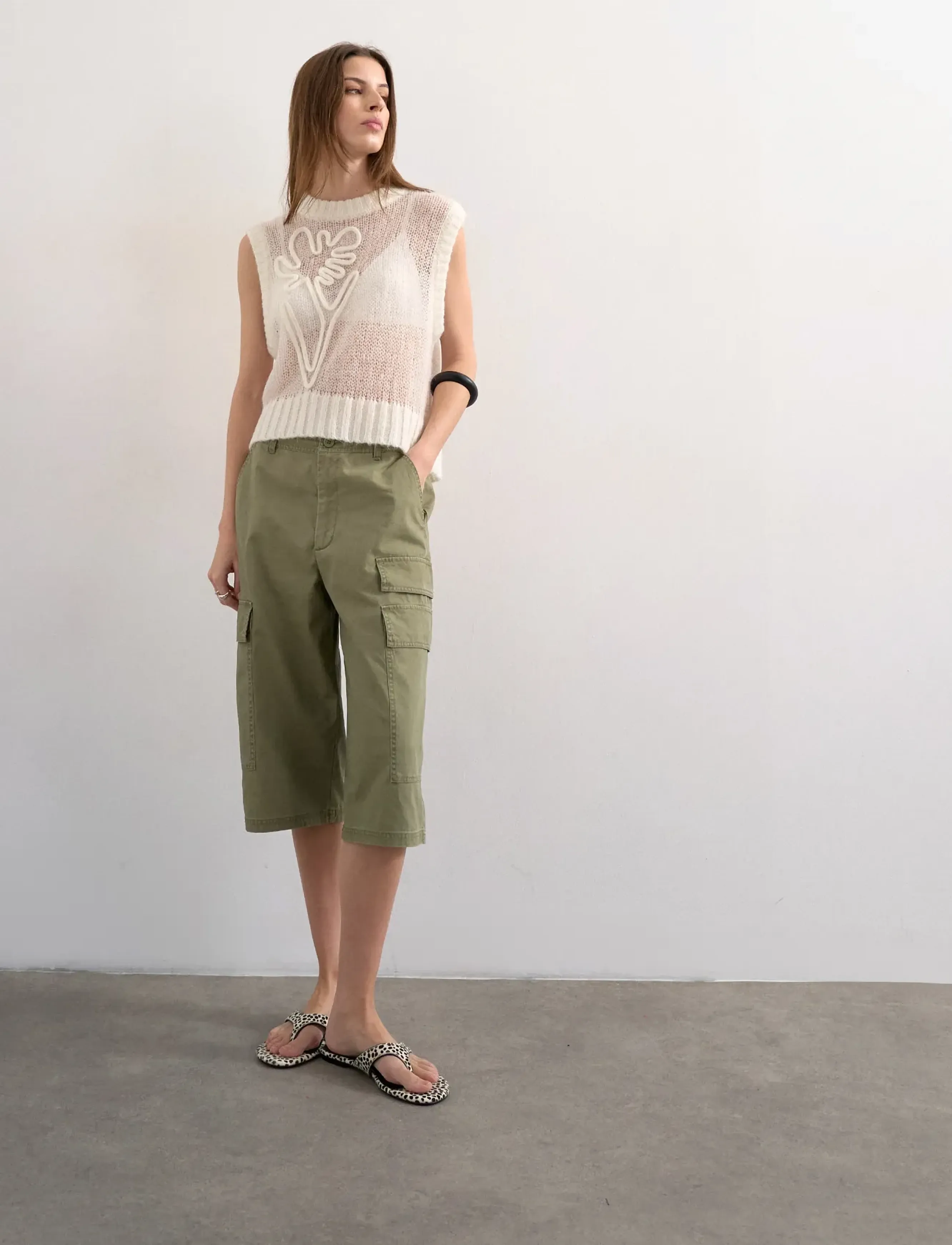 Topshop - TSJOSEPHINE EMB. SL O-NECK VEST - herbstliche kleidung - pearled ivory - 0