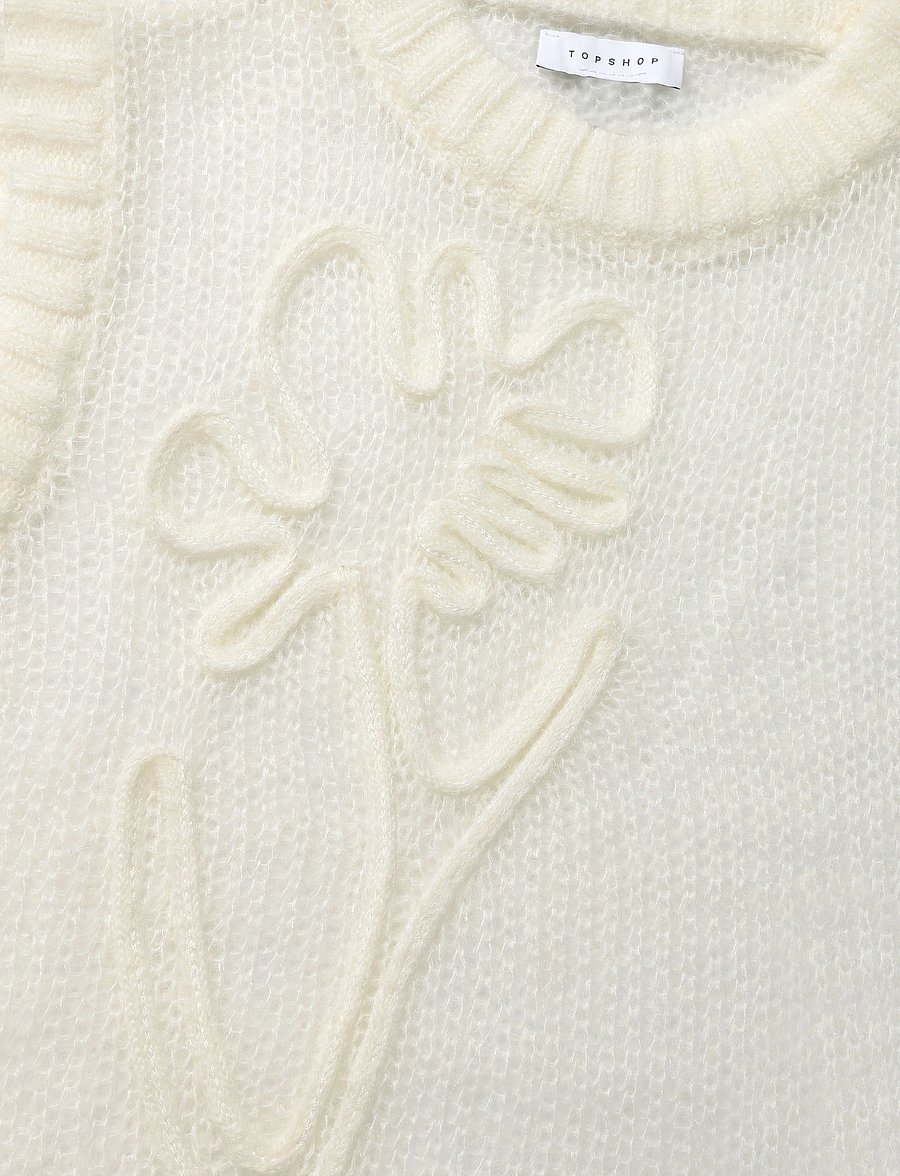 Topshop - TSJOSEPHINE EMB. SL O-NECK VEST - strickwesten - pearled ivory - 2