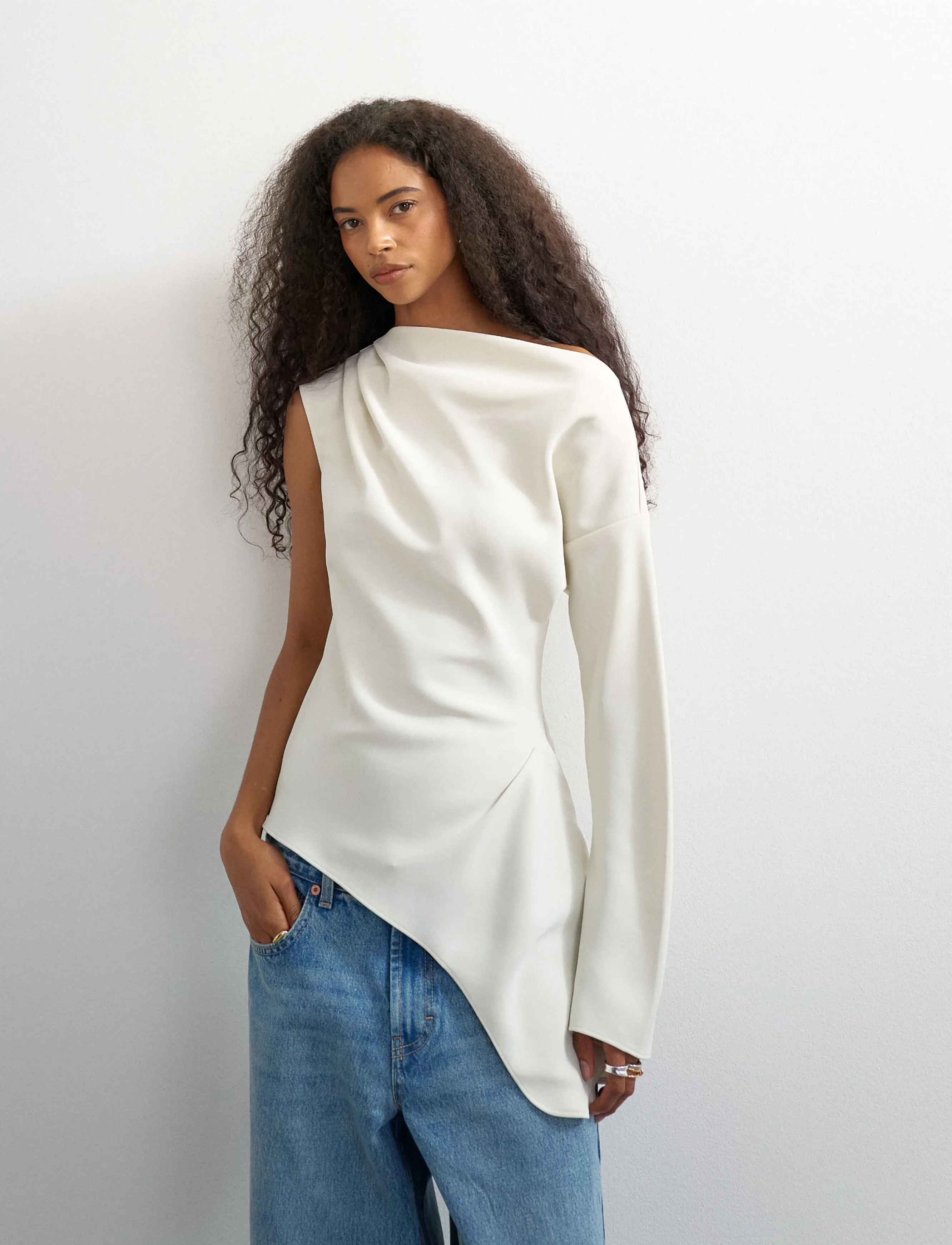 Topshop - TSTENA ONE SHOULDER LS TOP WVN - double cream - 5