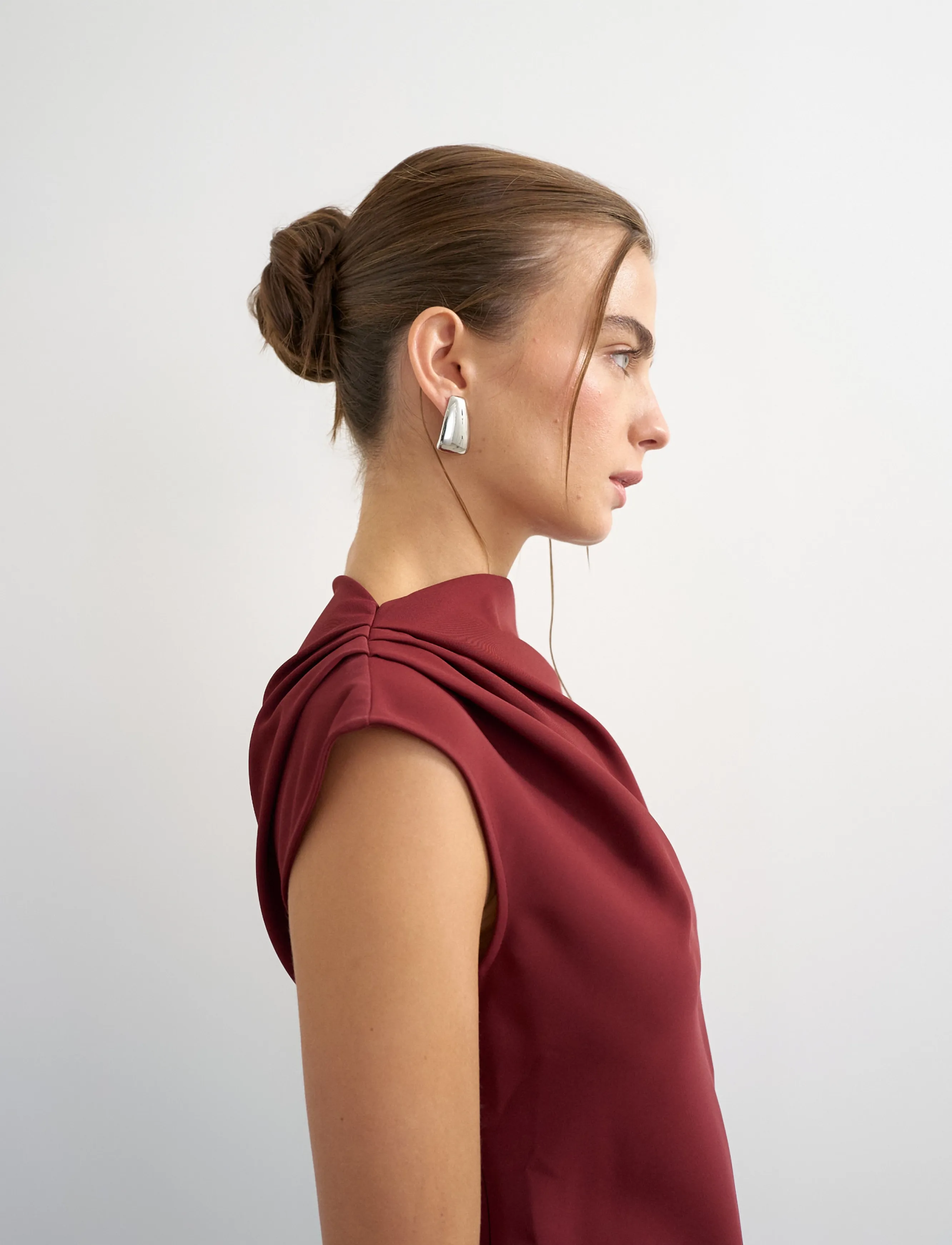 Topshop - TSTENA ONE SHOULDER LS TOP WVN - långärmade blusar - port - 4