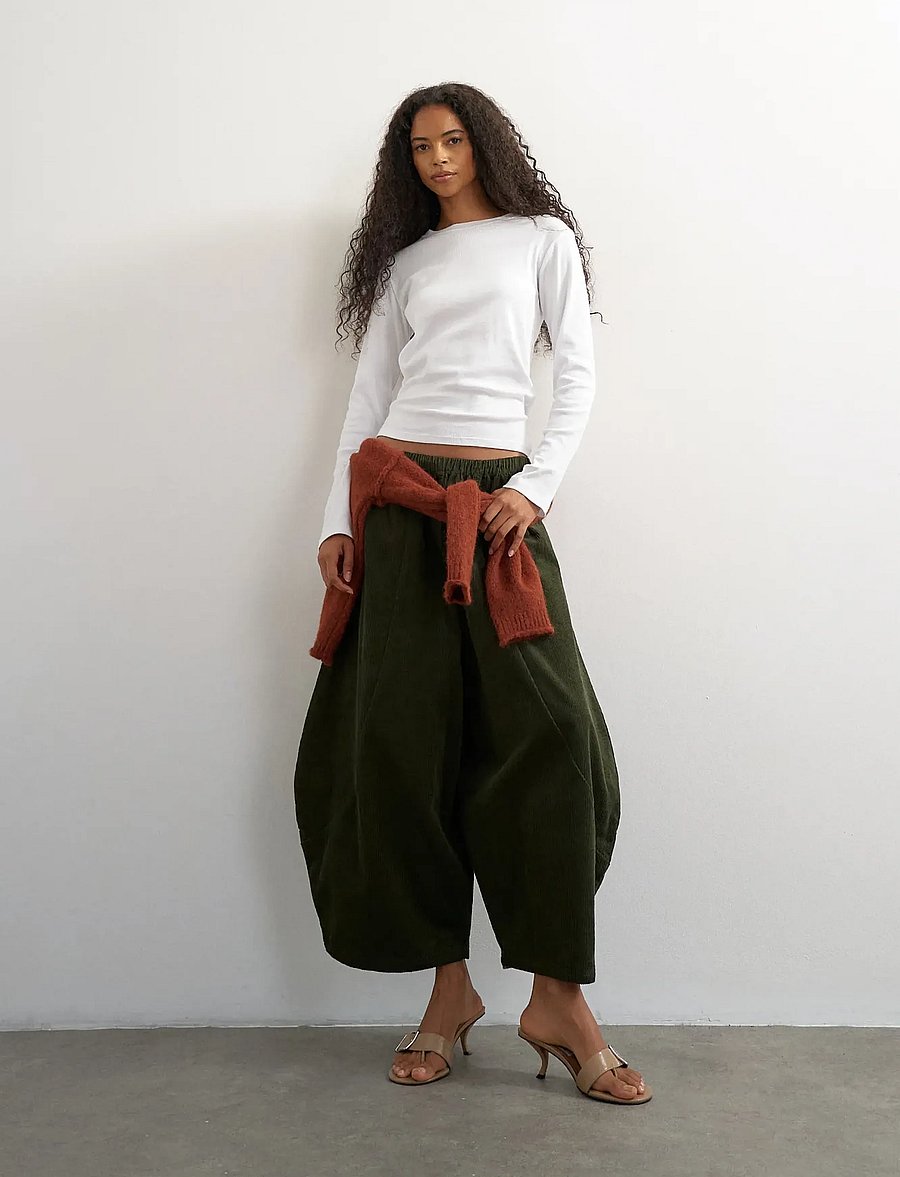 Topshop - TSEVA OVOIDE TROUSERS WVN - cordhosen - green bee - 5