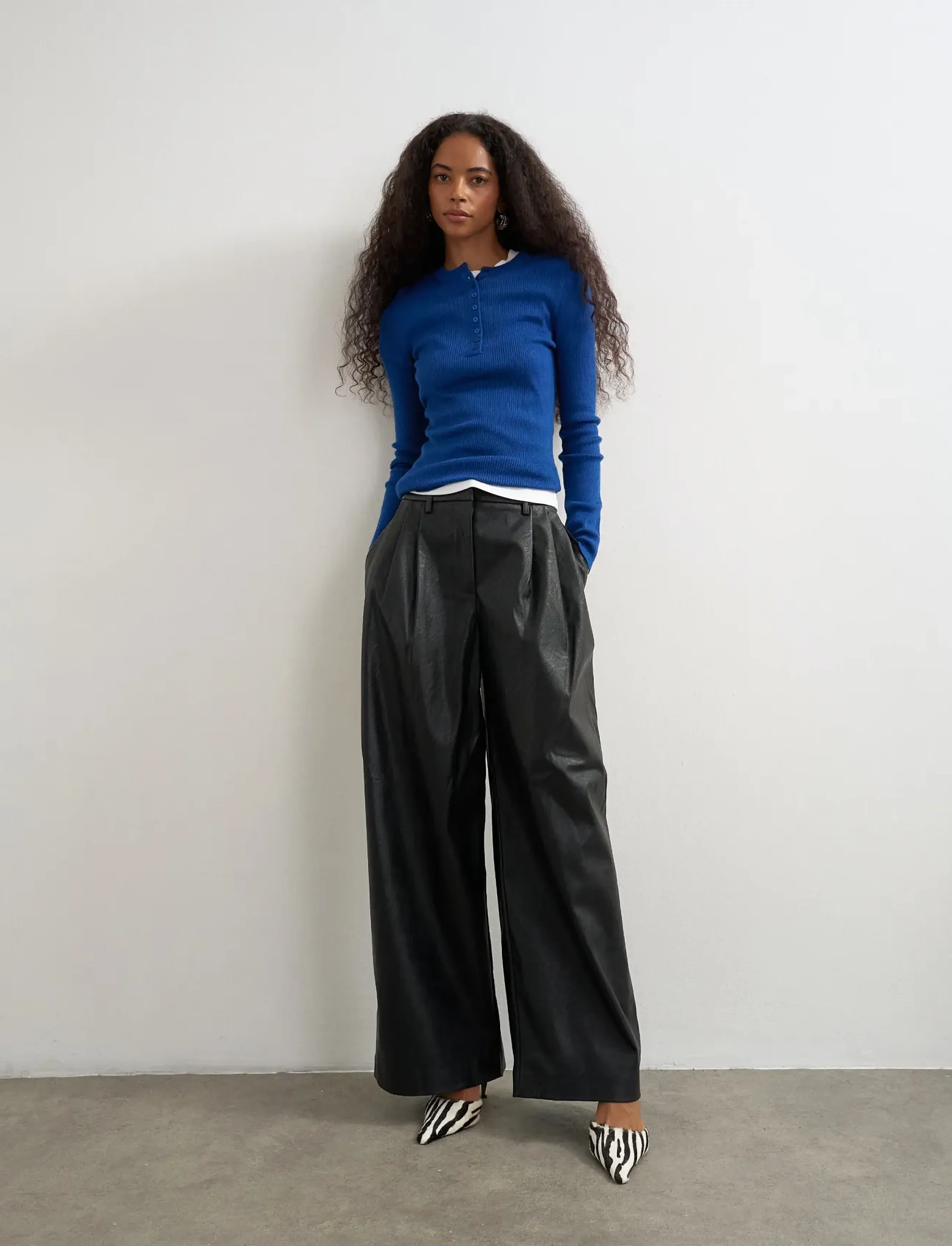 TOPSHOP Tstesa Coated Pleated Trousers byxor dam – bild 6
