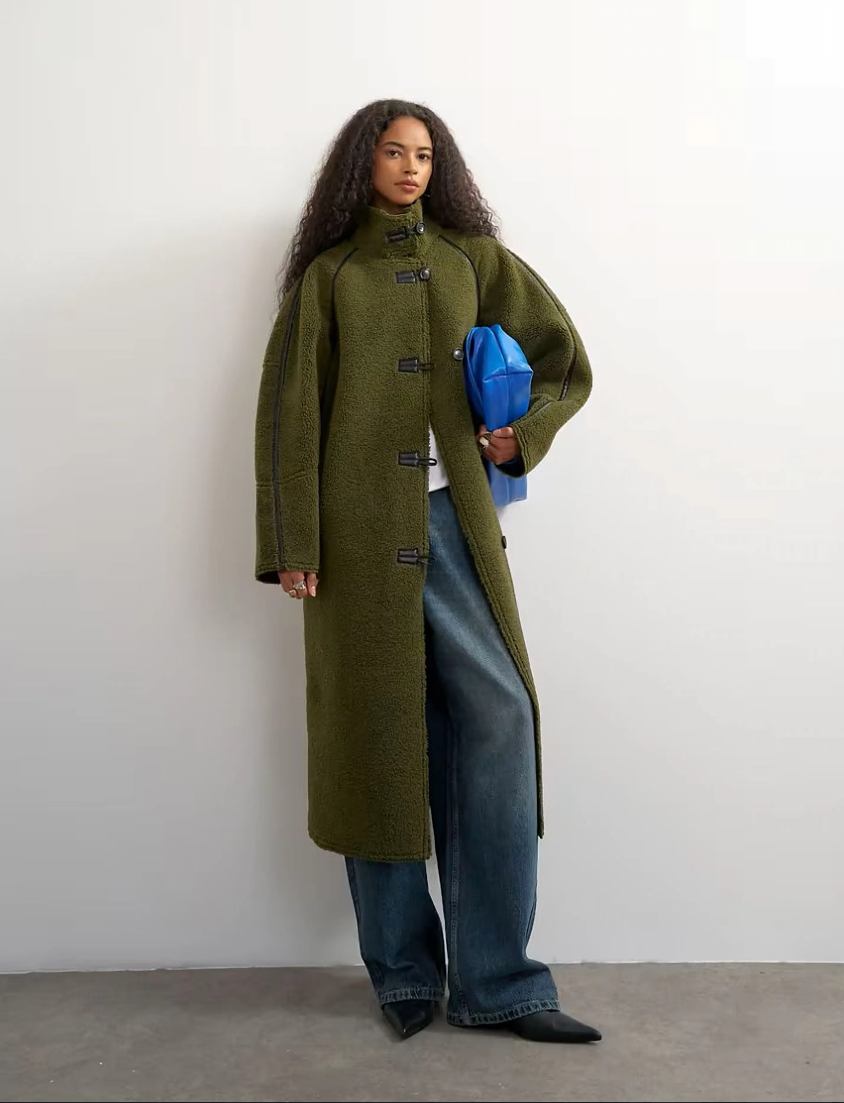 Topshop - TSSELMA LONGLINE BORG COAT OTW - winterjacken - green bee - 3