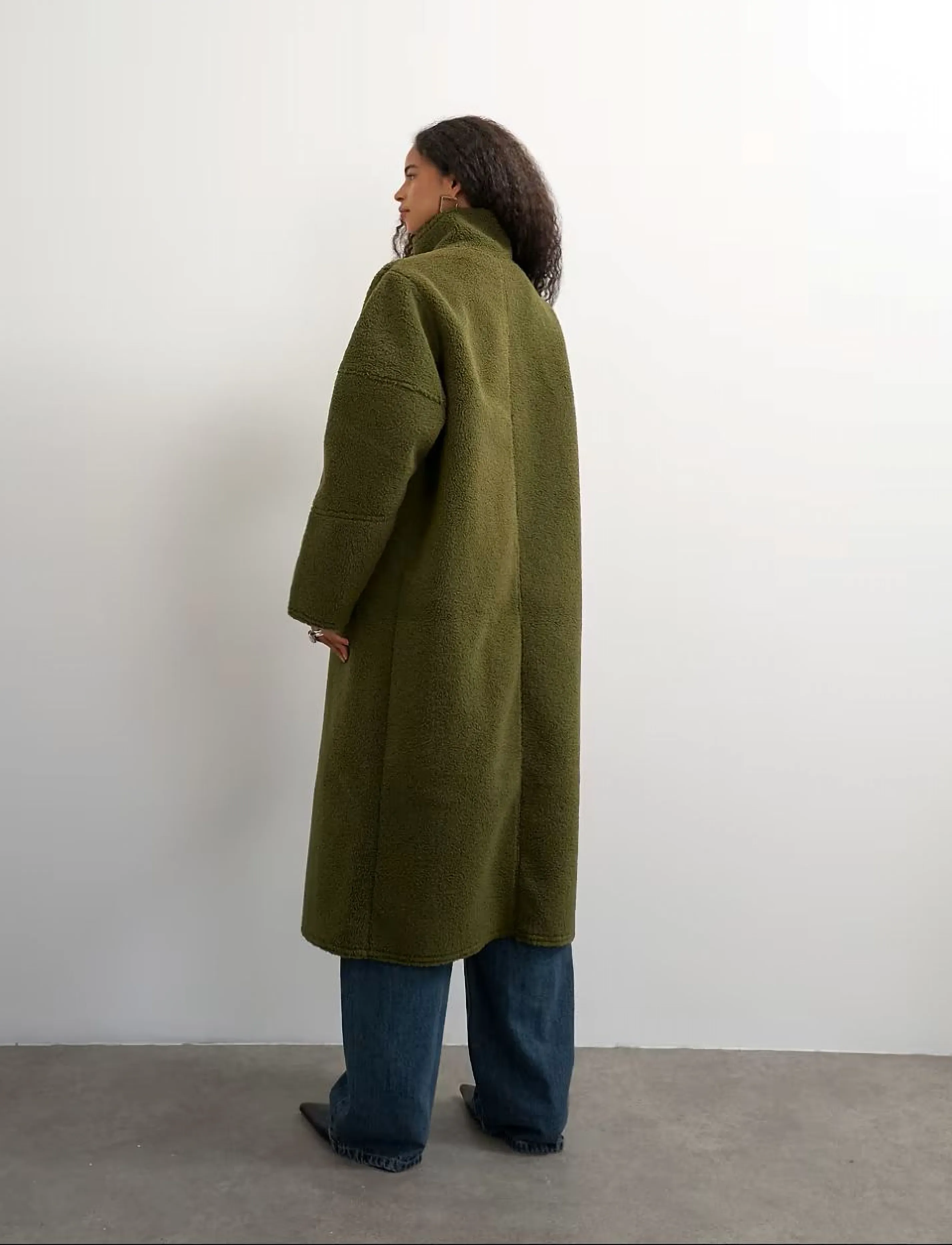 Topshop - TSSELMA LONGLINE BORG COAT OTW - winterjacken - green bee - 4