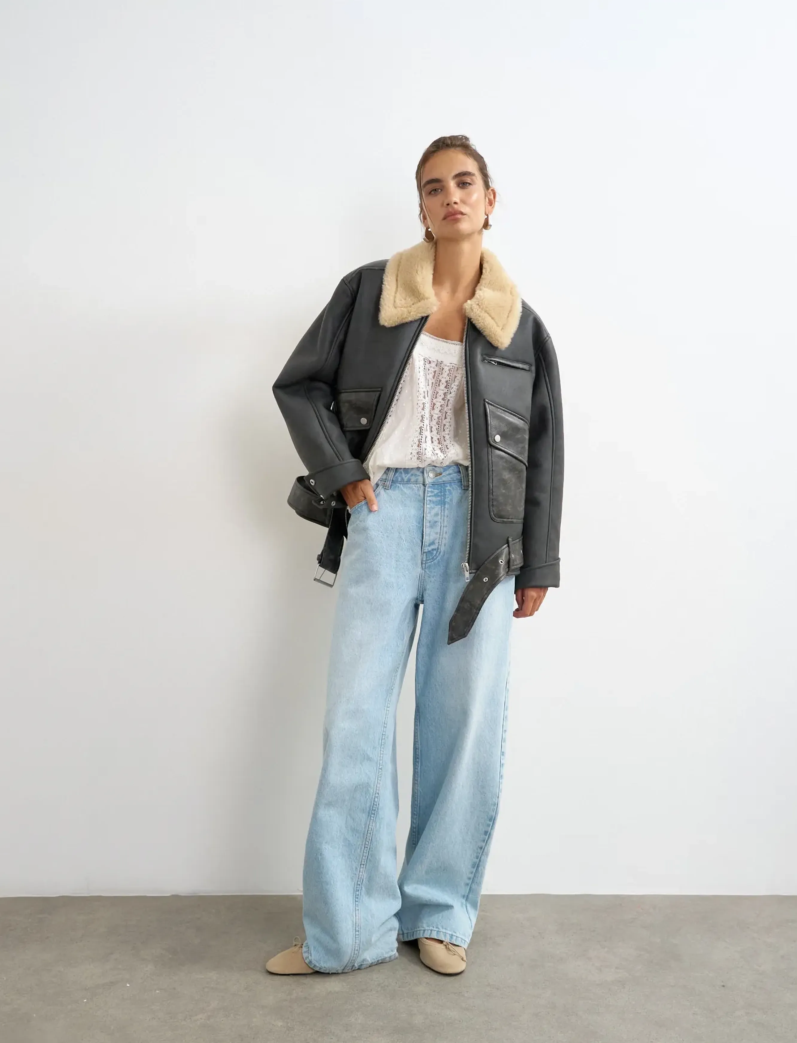Topshop TSSIGRID BLETED BIKER JACKET OTW - Joped ja mantlid - BLACK / black