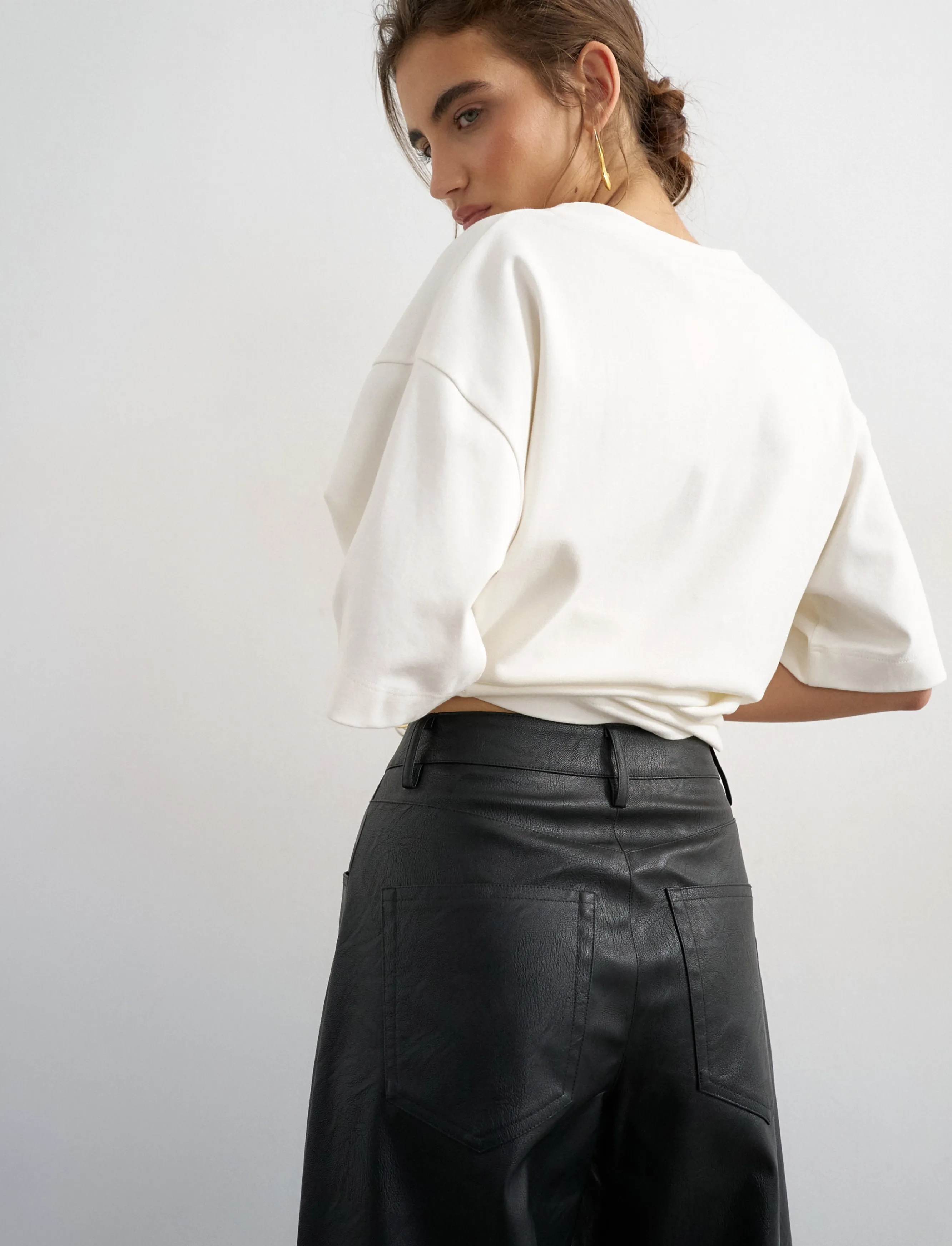 Topshop - TSTALLA COATED BARREL TROUSERS - black - 4