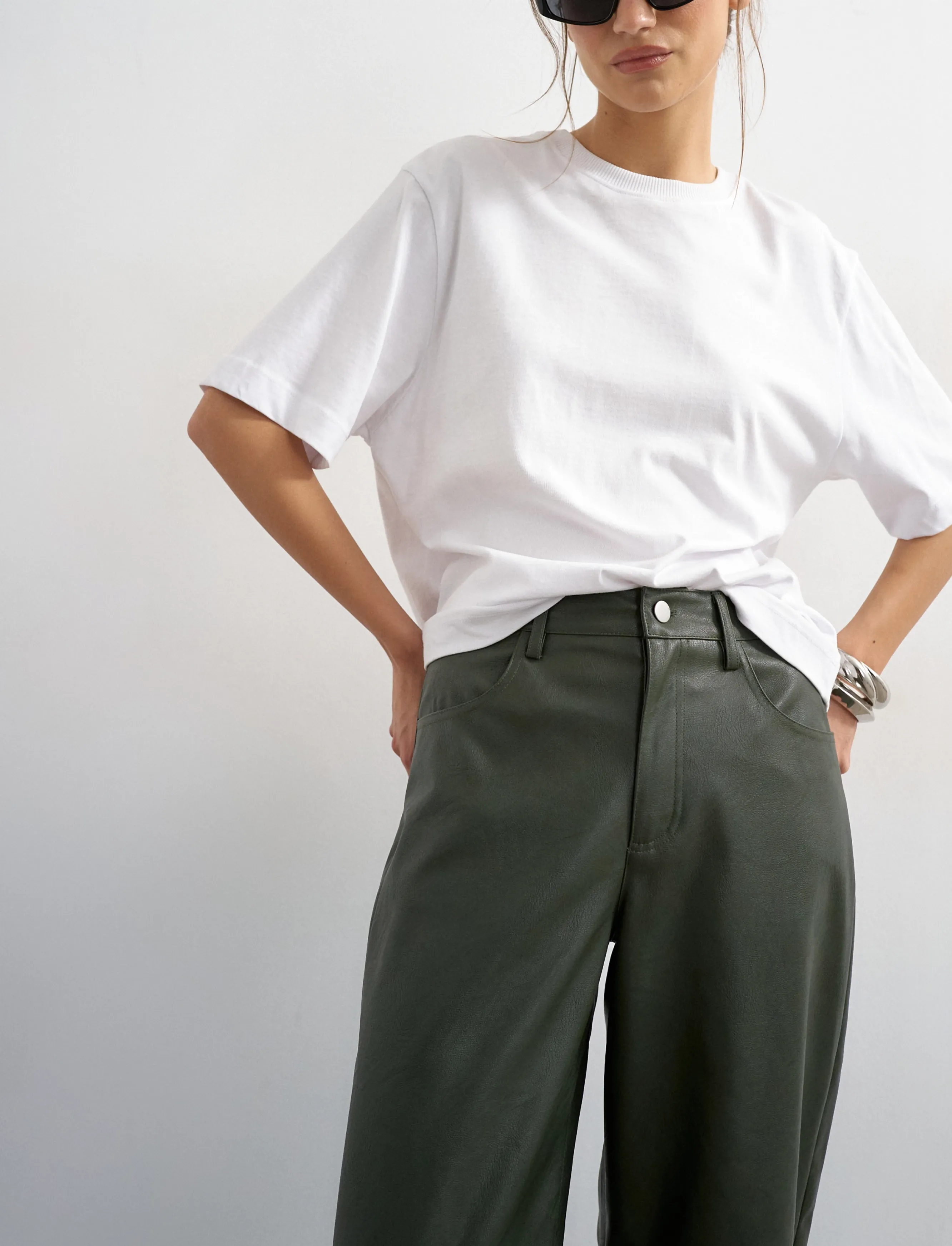 TOPSHOP Tstalla Coated Barrel Trousers byxor dam – bild 3