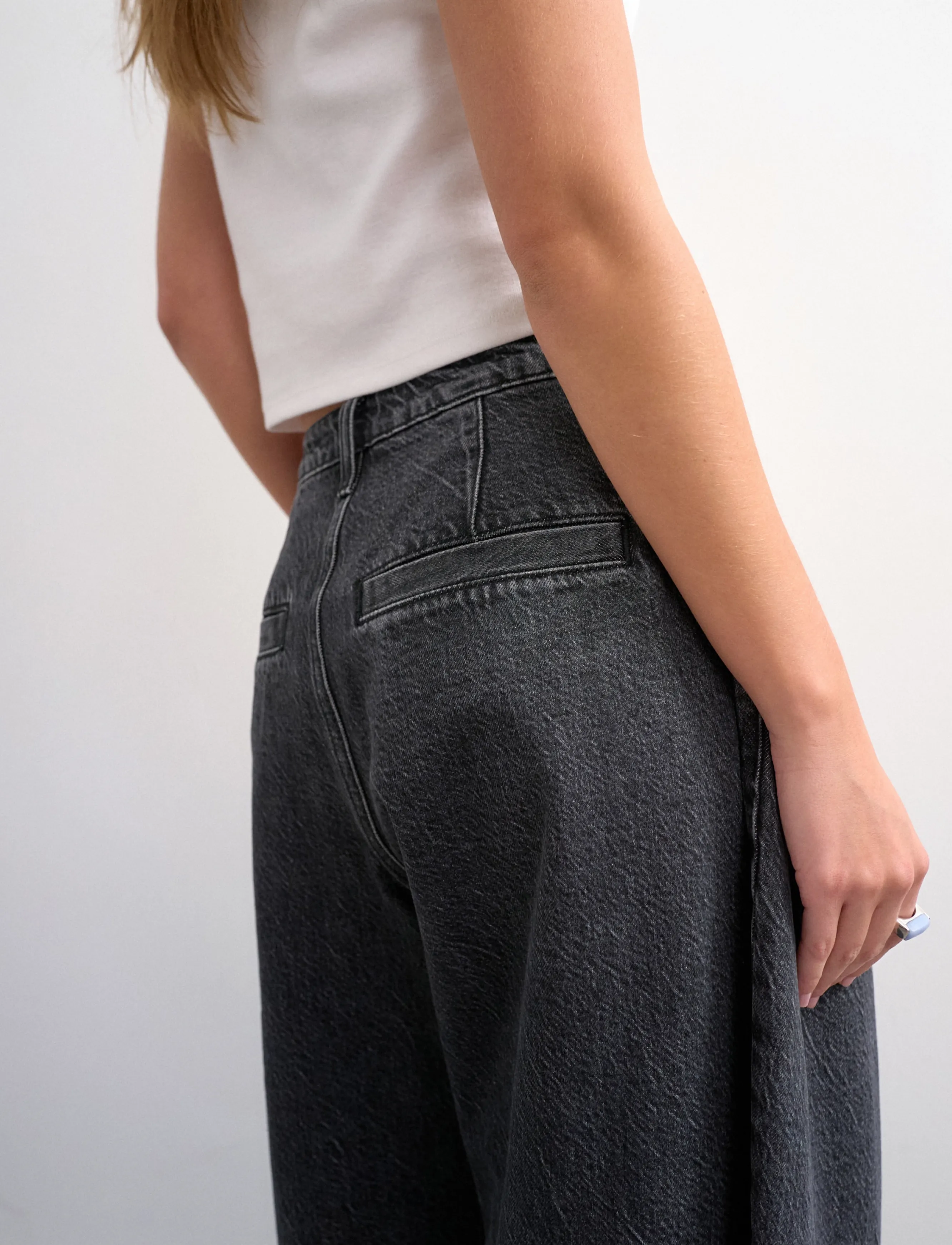 Topshop - TSCOCOON DNM JEANS BLW - barrel jeans - black denim - 5