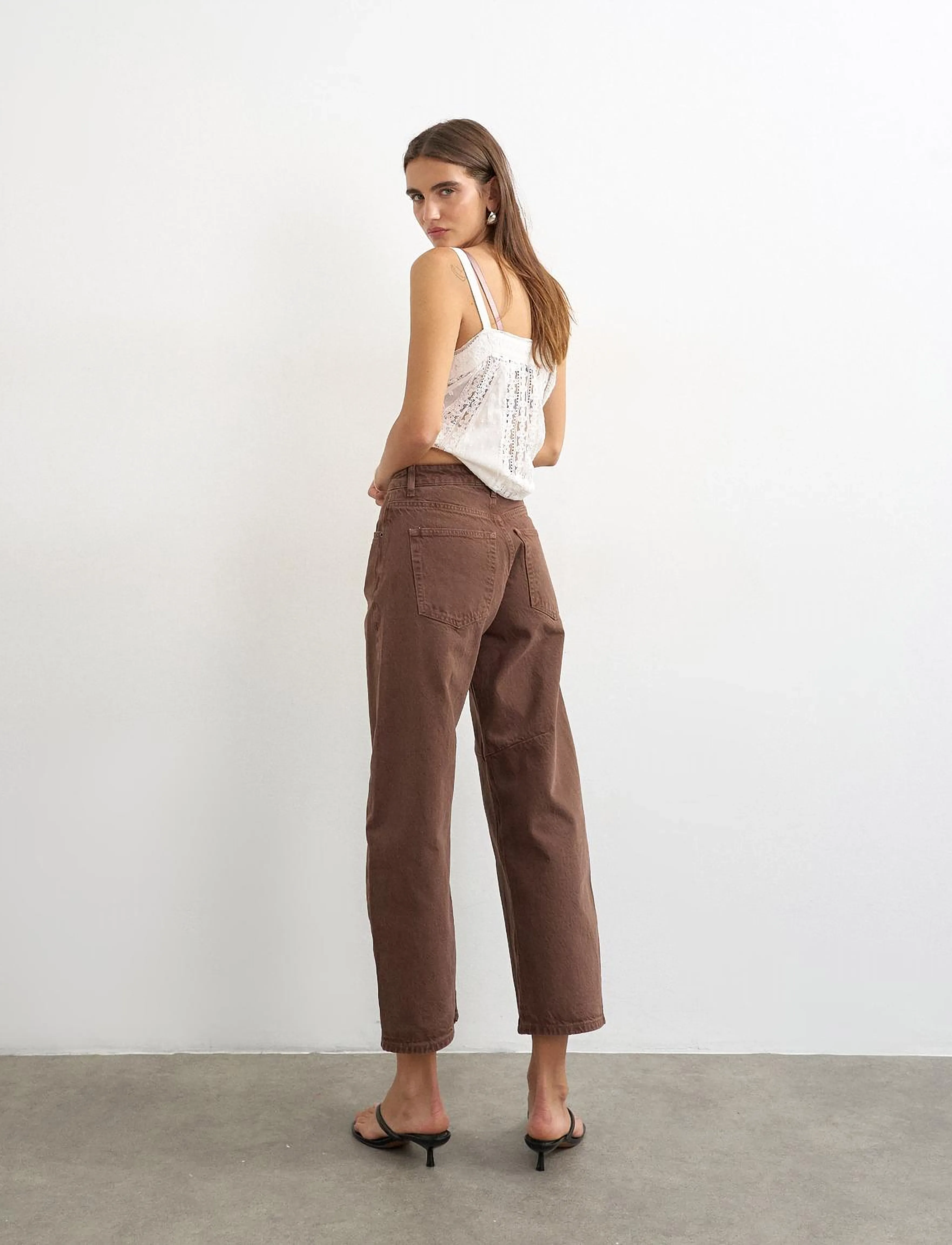 Topshop - TSBARREL HR DENIM JEANS BROWN NOOS - barrel jeans - brown denim - 3