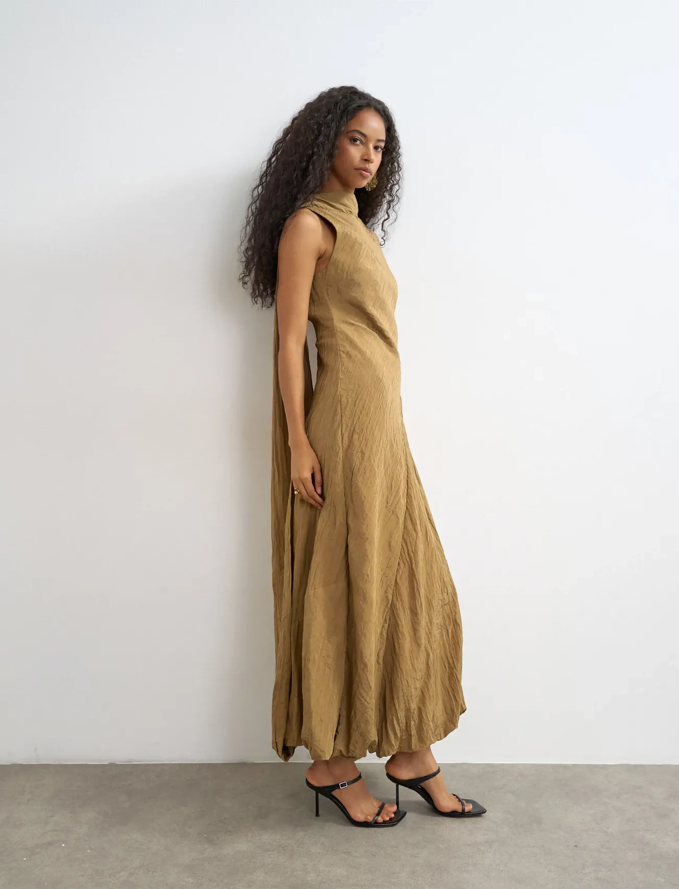 Topshop TSTOVA BUBBLE HEM MAXI DRESS WVN - Maksikleidid - CAMEL / brown